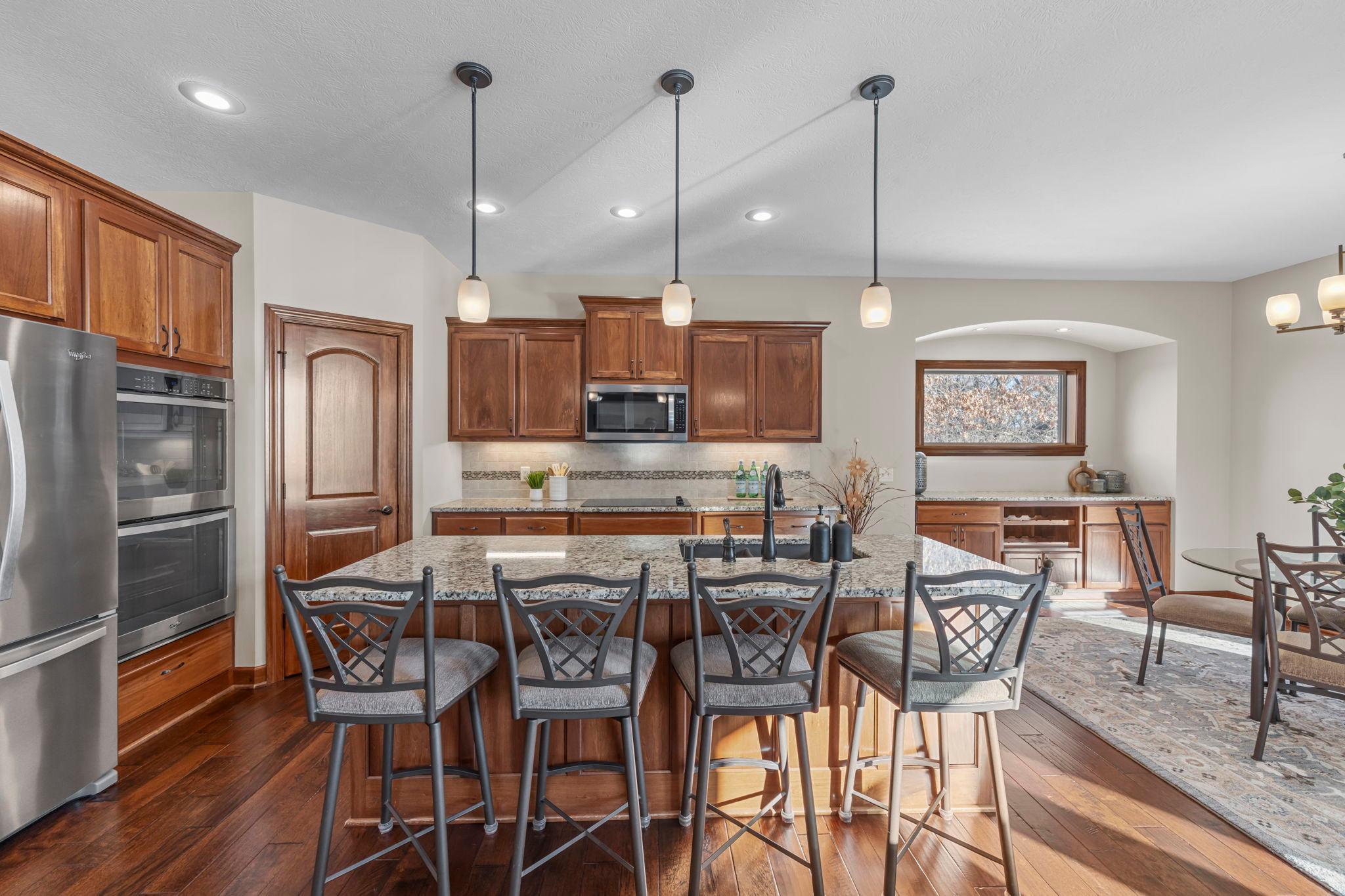 19541 Yellow Pine Street NW