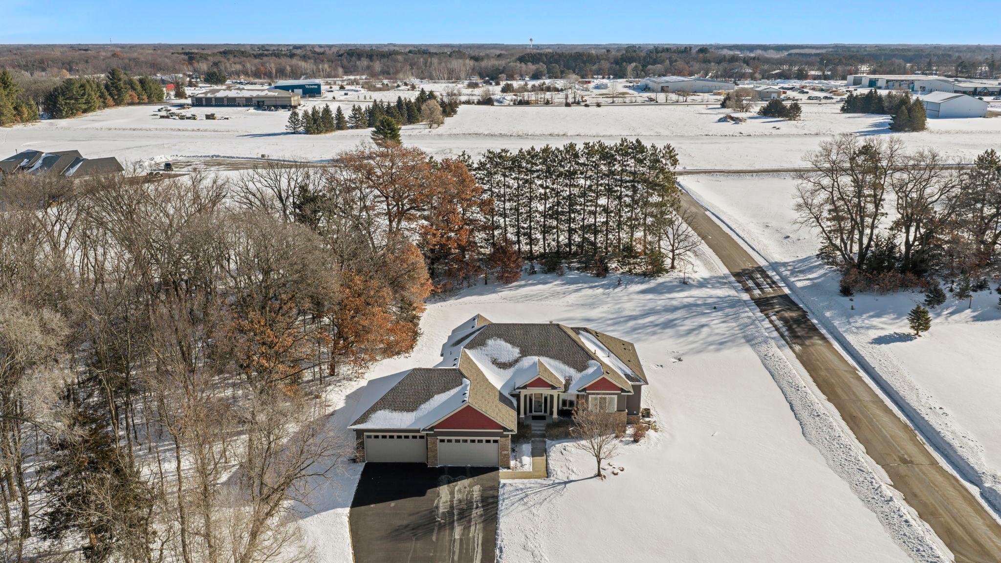 19541 Yellow Pine Street NW