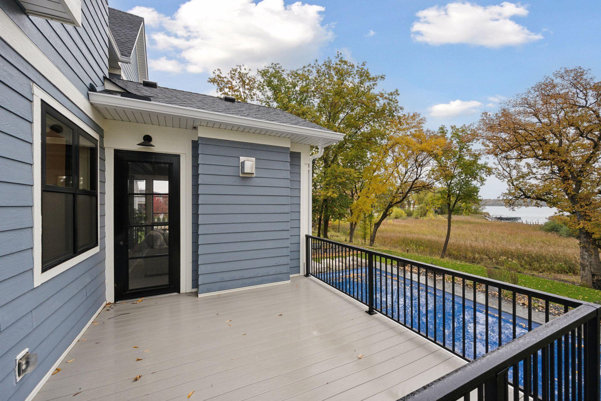 3734 Woodland Cove Parkway