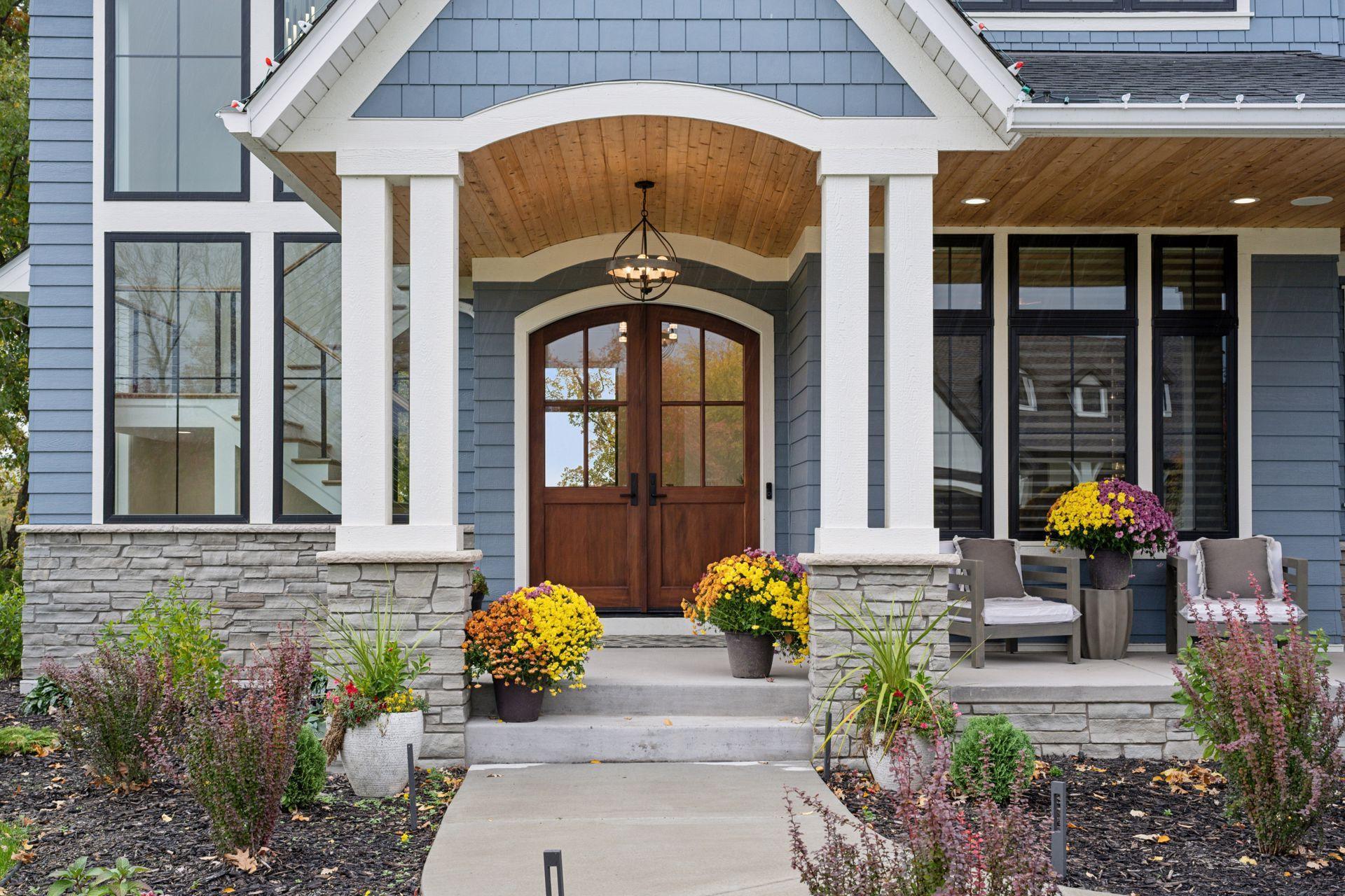 3734 Woodland Cove Parkway