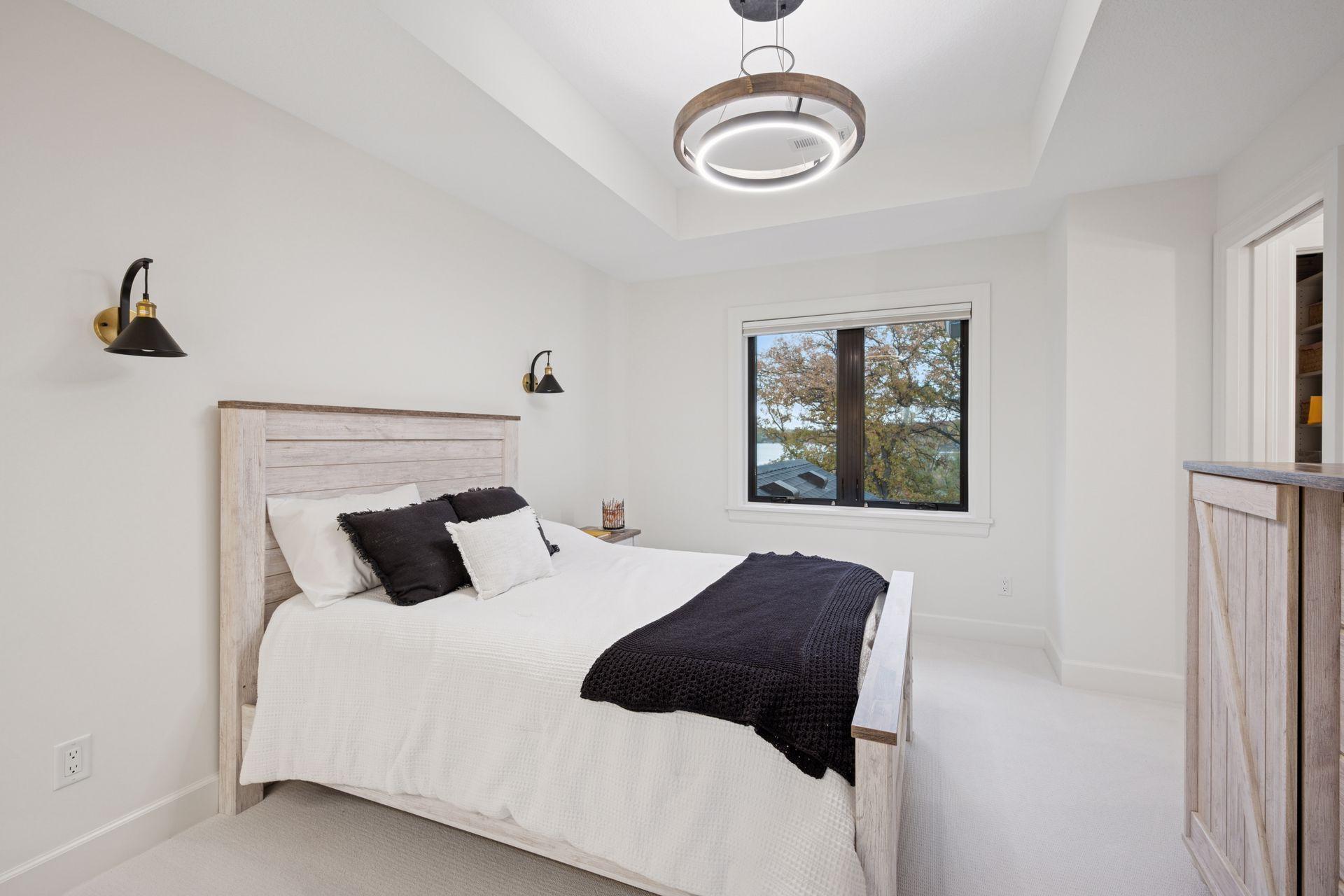 3734 Woodland Cove Parkway