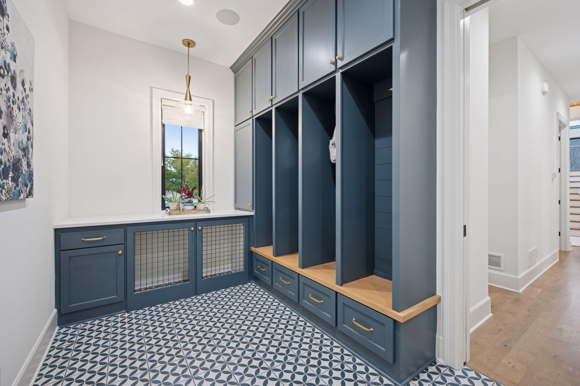 3734 Woodland Cove Parkway