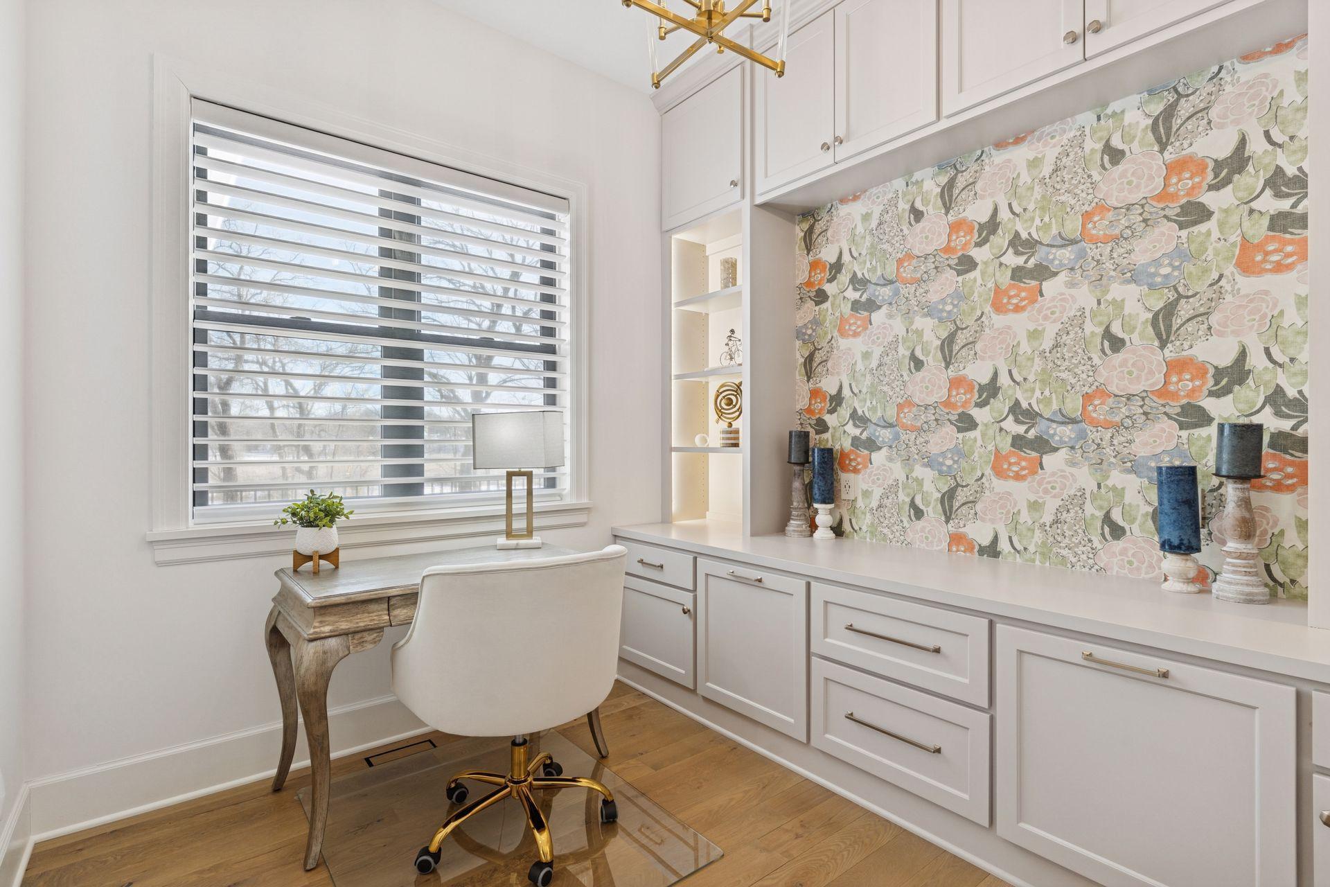 3734 Woodland Cove Parkway