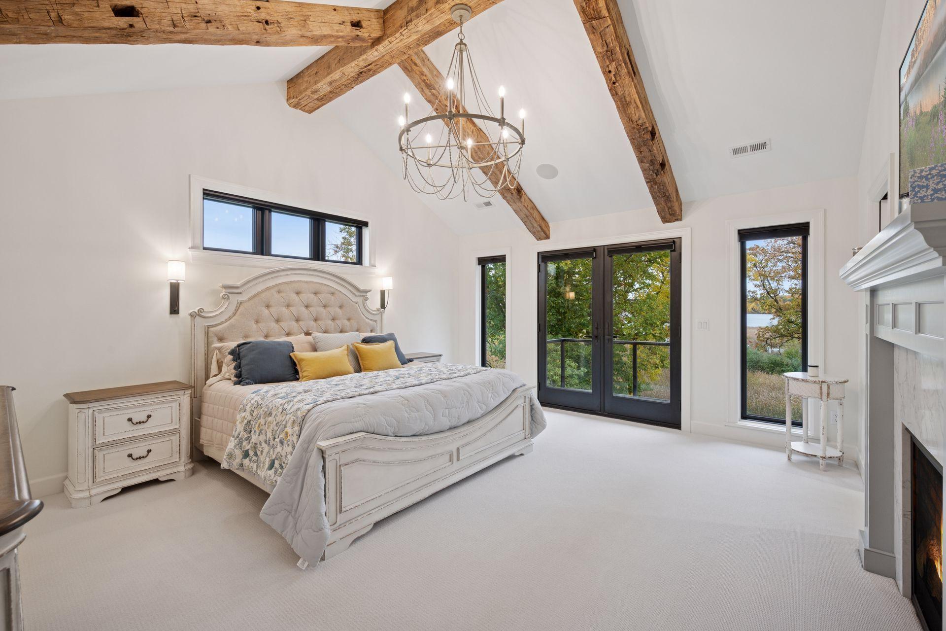 3734 Woodland Cove Parkway