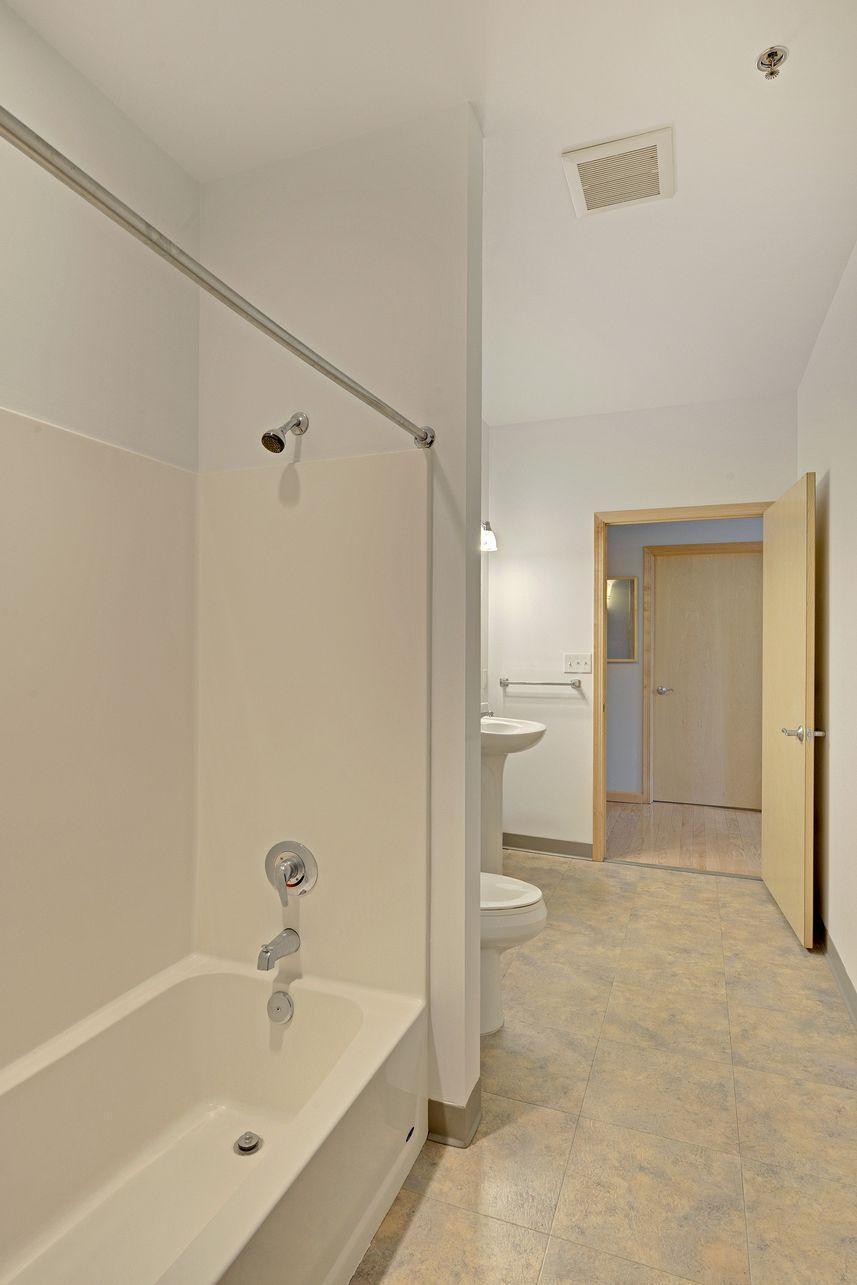 111 E Franklin Avenue Unit: 307