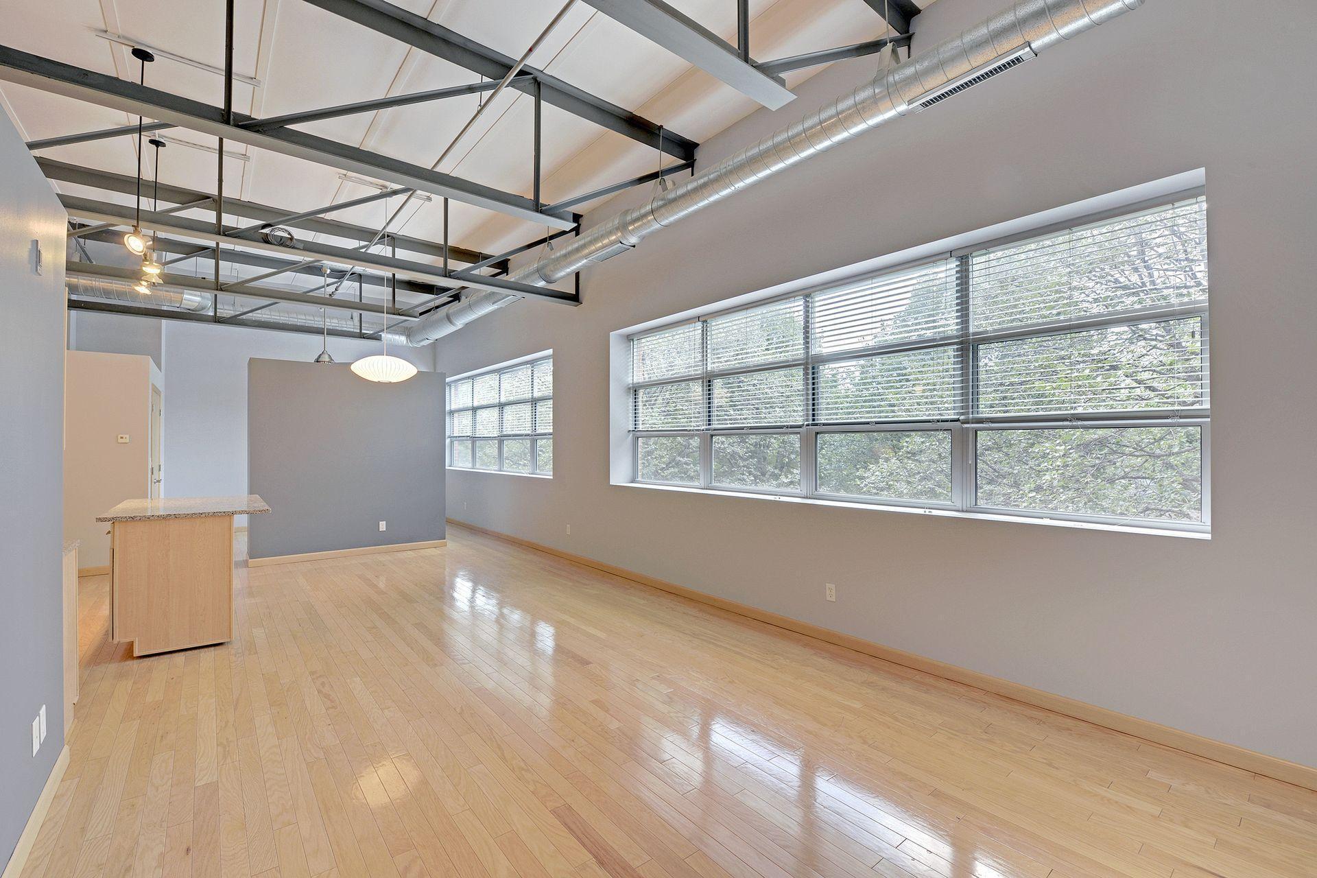 111 E Franklin Avenue Unit: 307