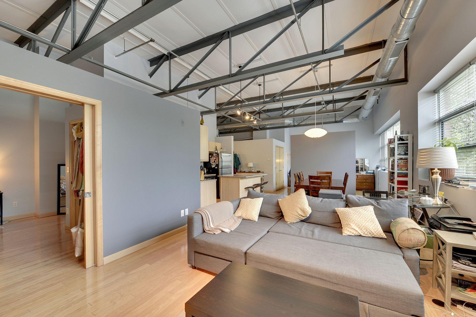 111 E Franklin Avenue Unit: 307