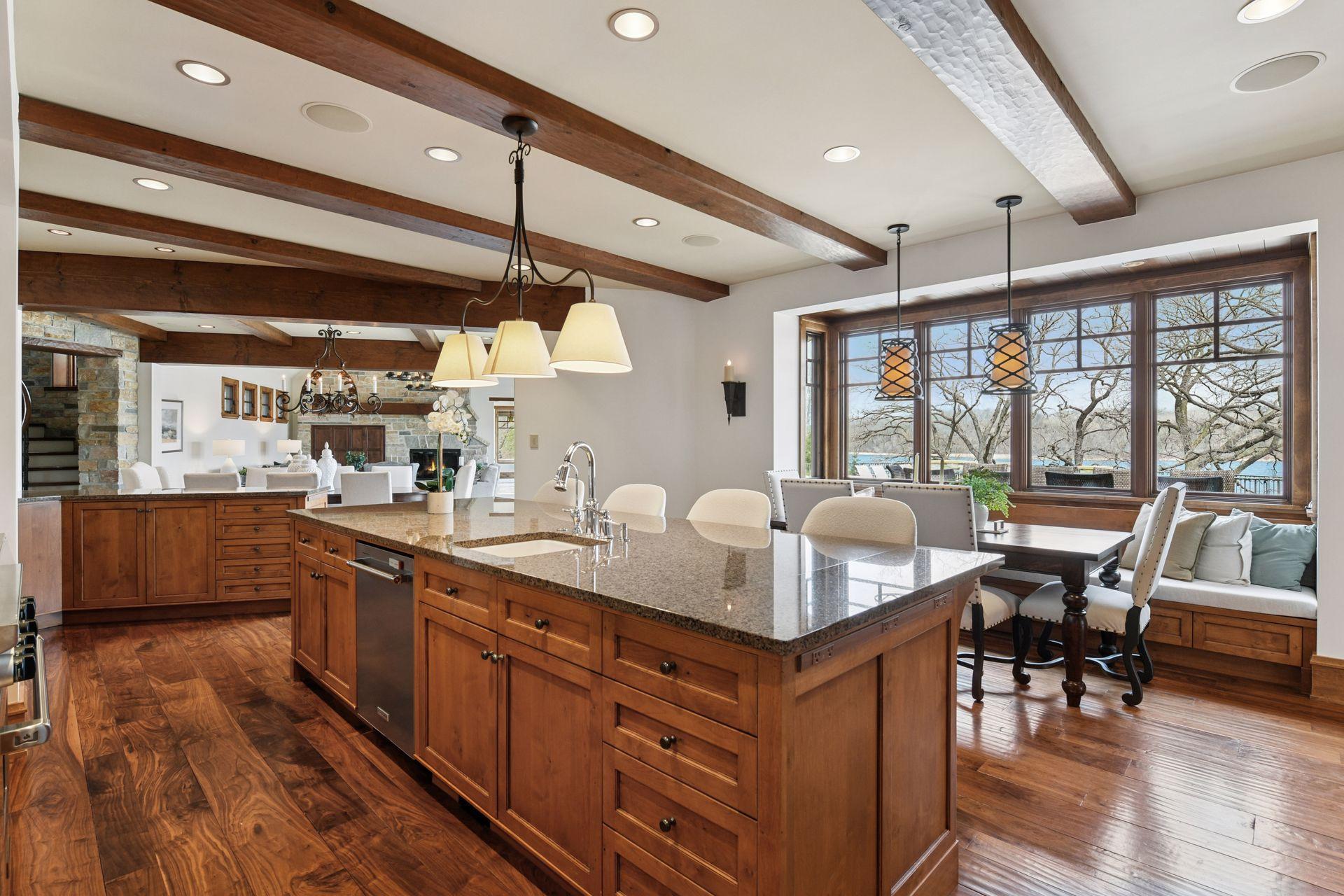 12535 Beach Circle