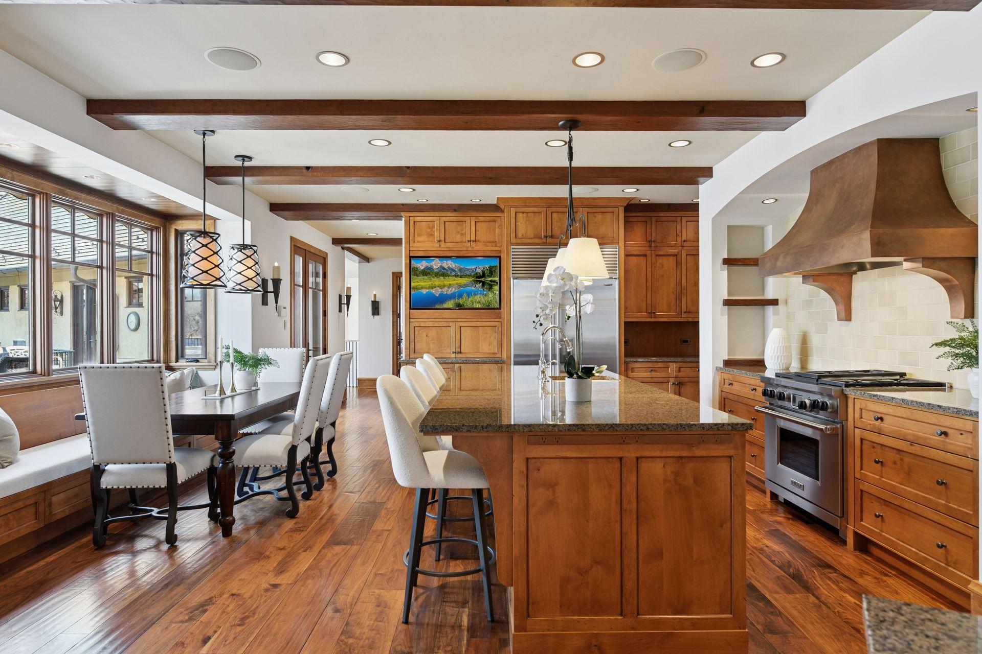 12535 Beach Circle