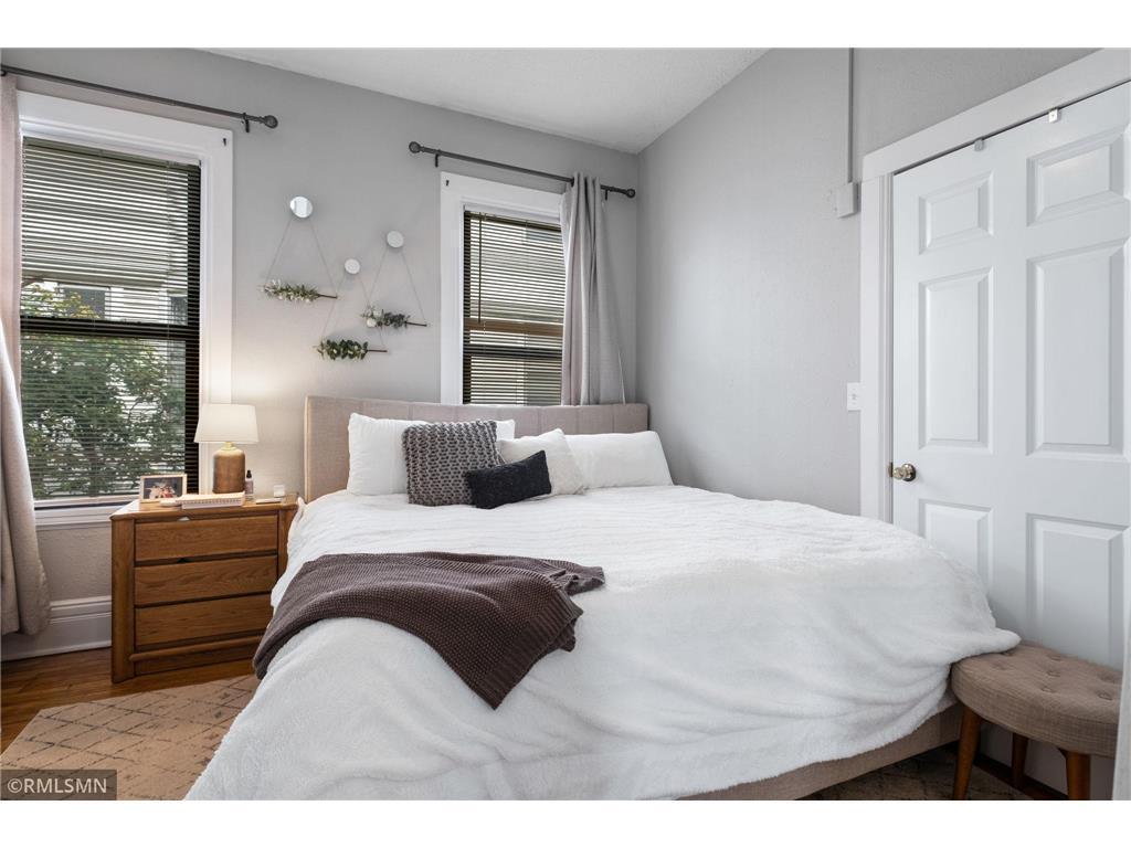 3136 Lyndale Avenue S