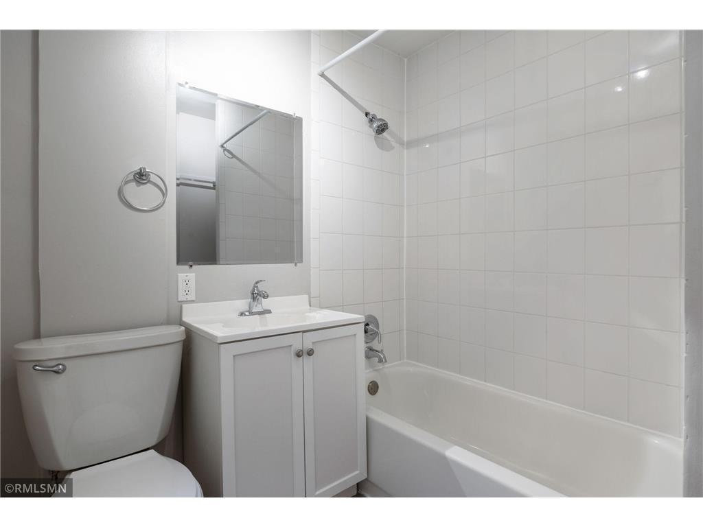 3136 Lyndale Avenue S