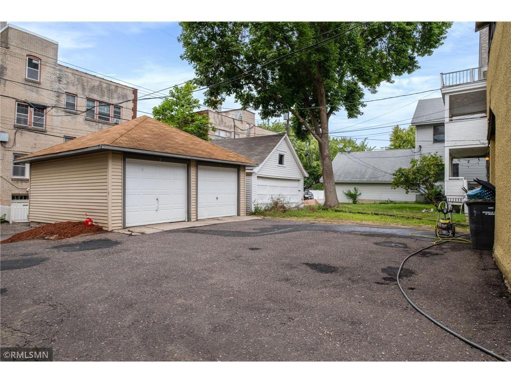 3136 Lyndale Avenue S