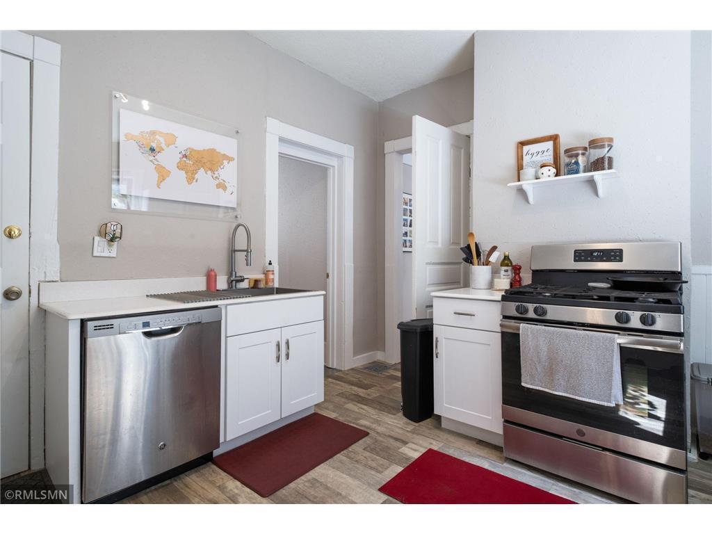 3136 Lyndale Avenue S