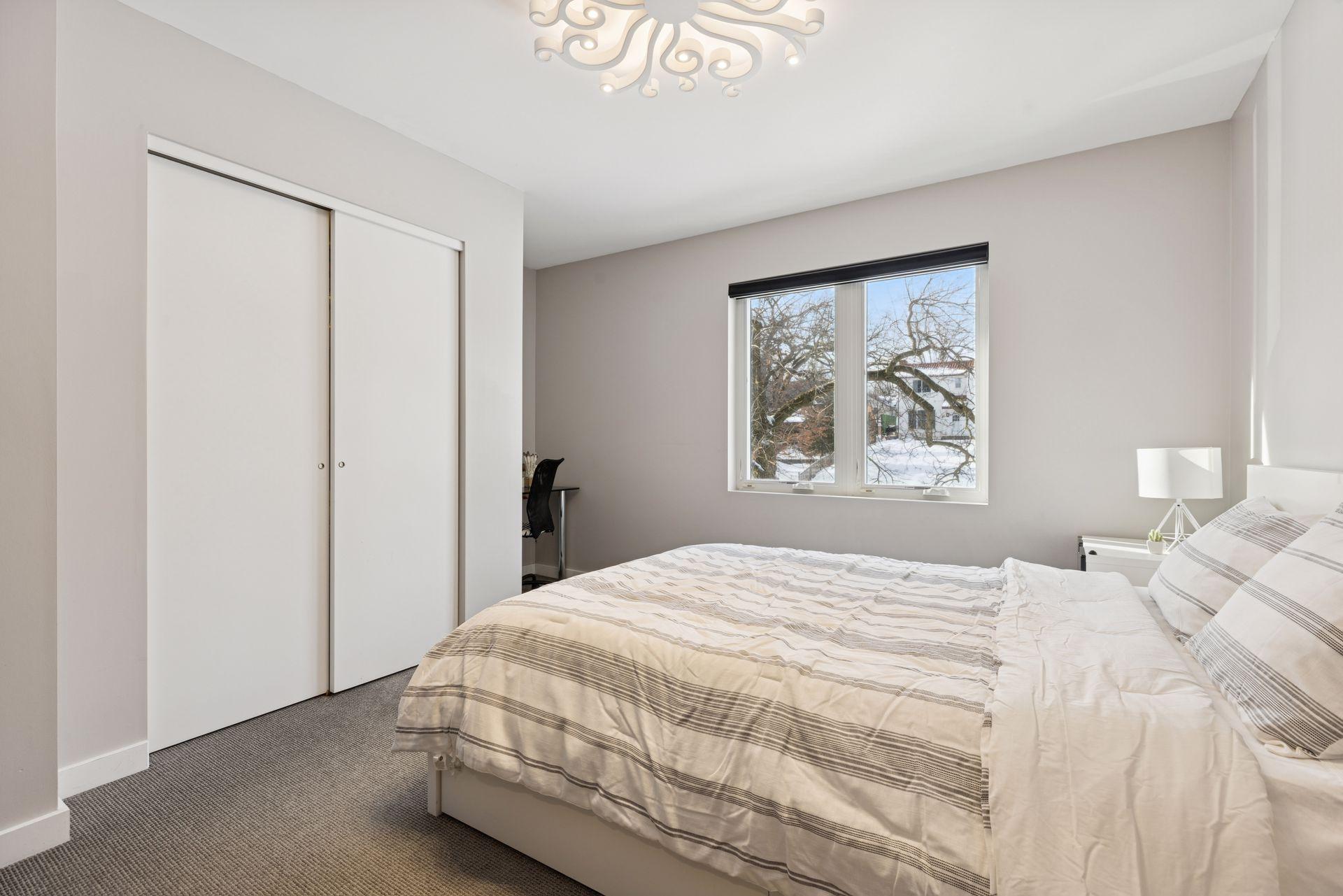 2701 Glenhurst Avenue