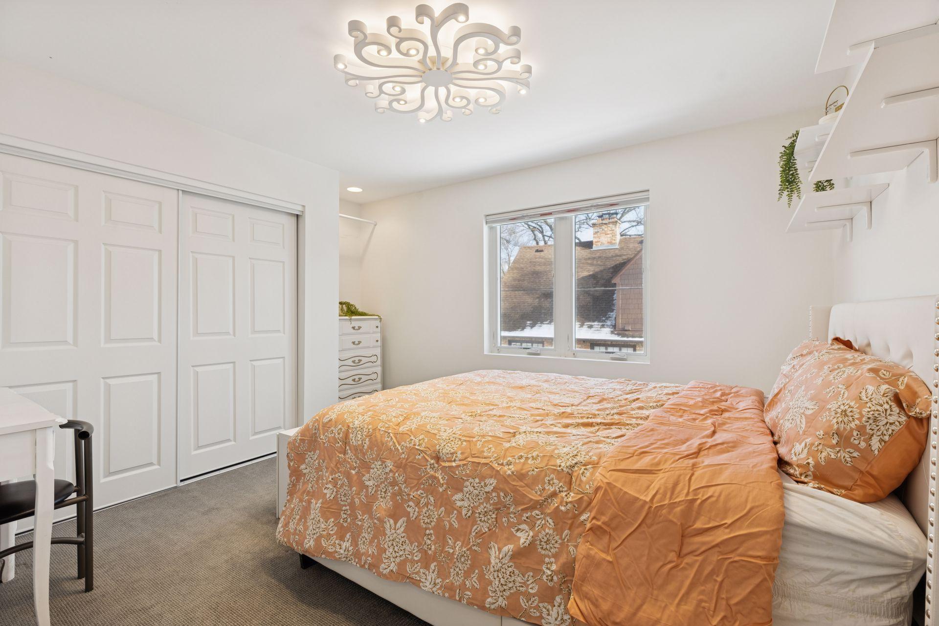 2701 Glenhurst Avenue