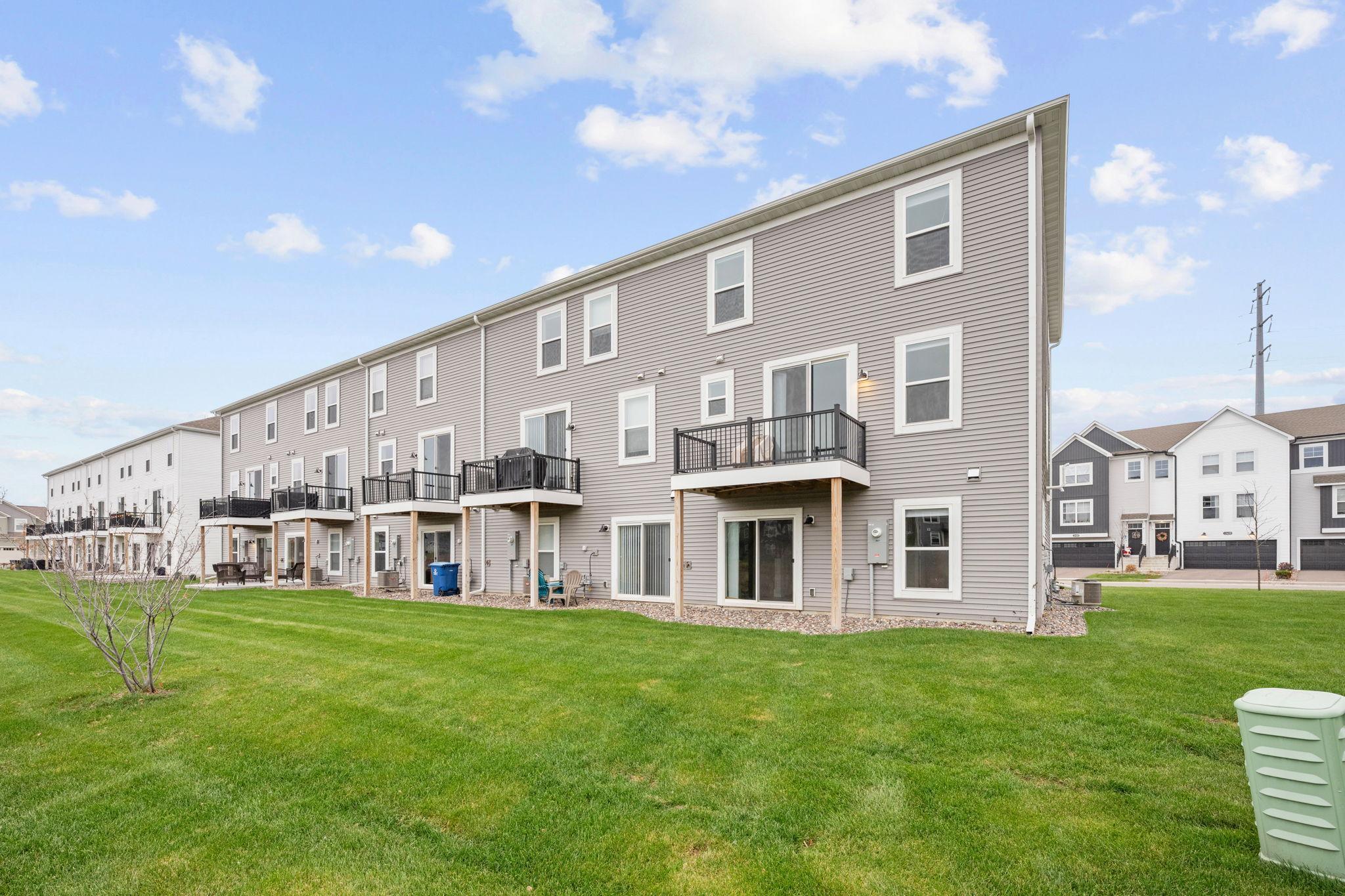 13434 Territorial Circle N