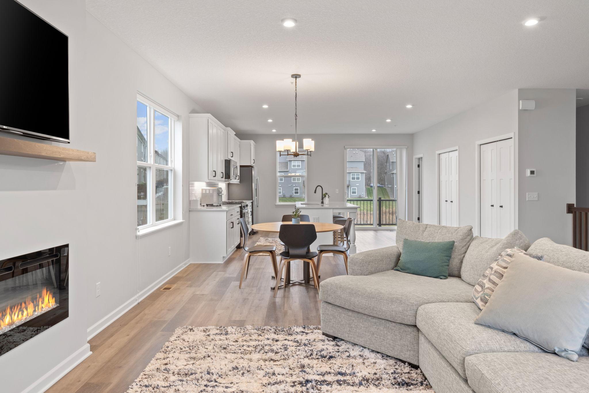 13434 Territorial Circle N