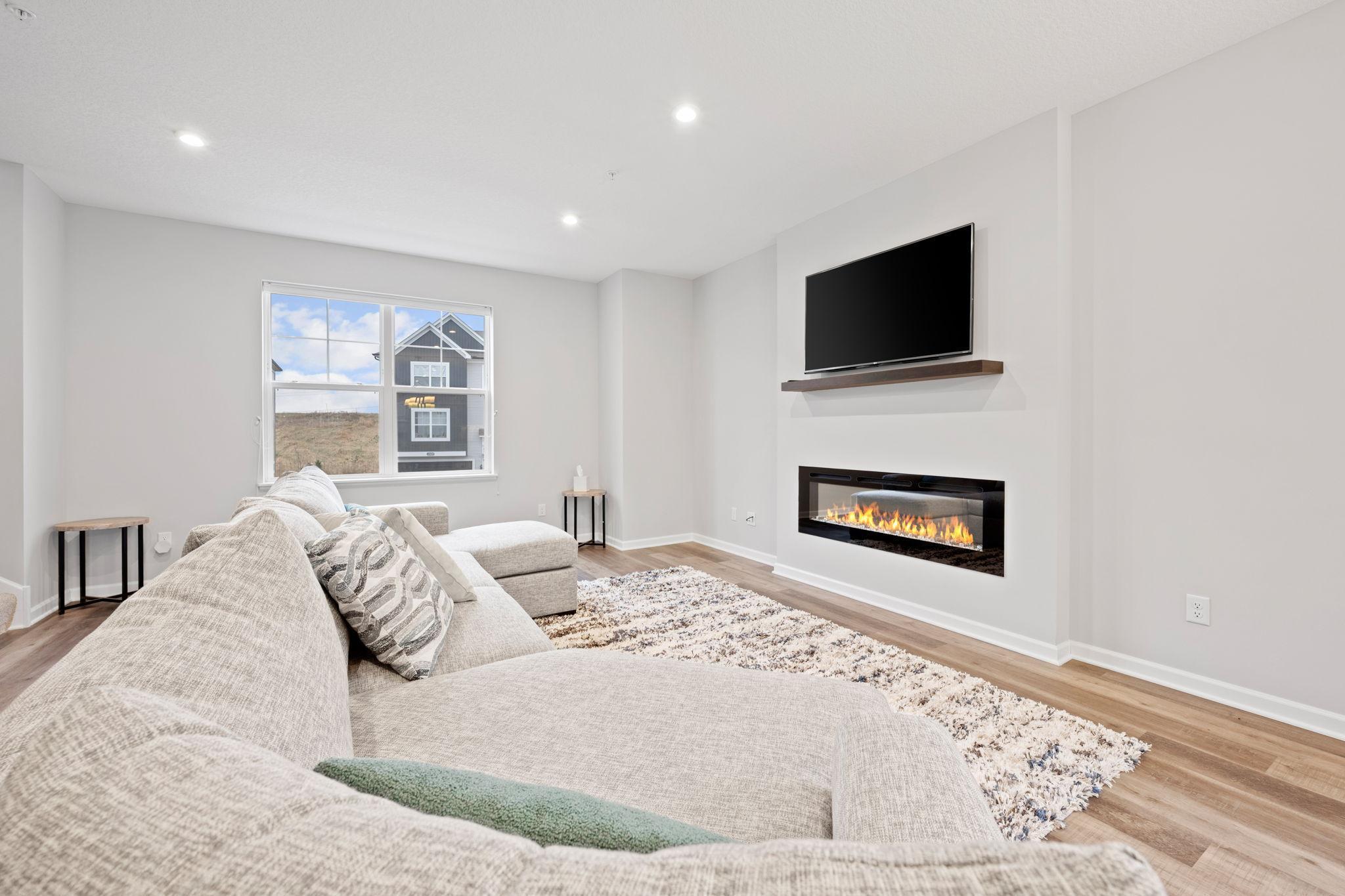 13434 Territorial Circle N