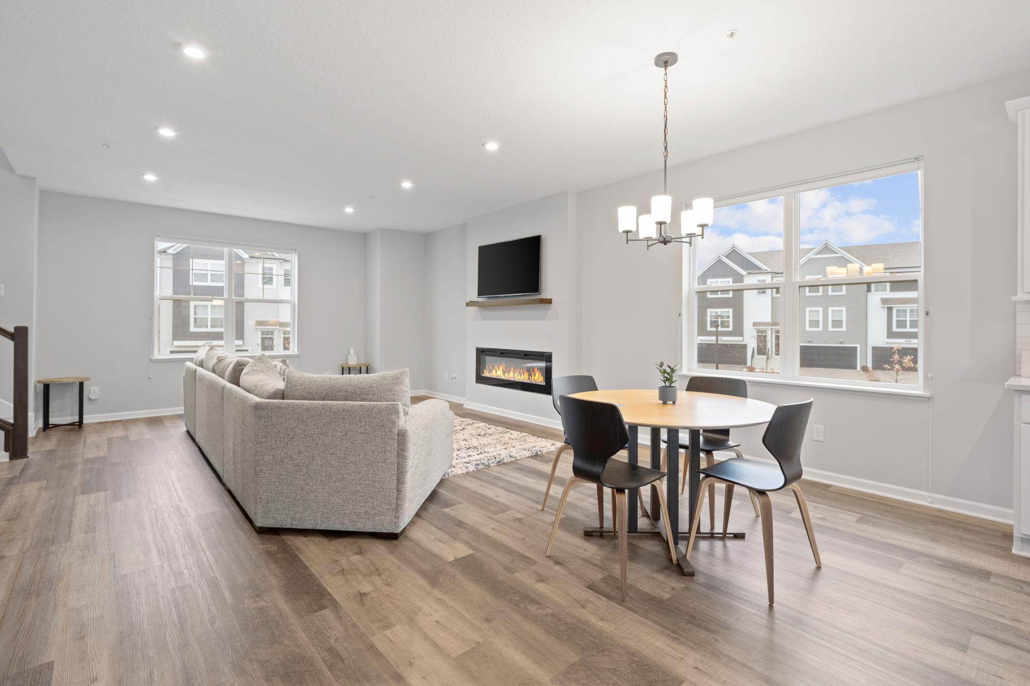 13434 Territorial Circle N