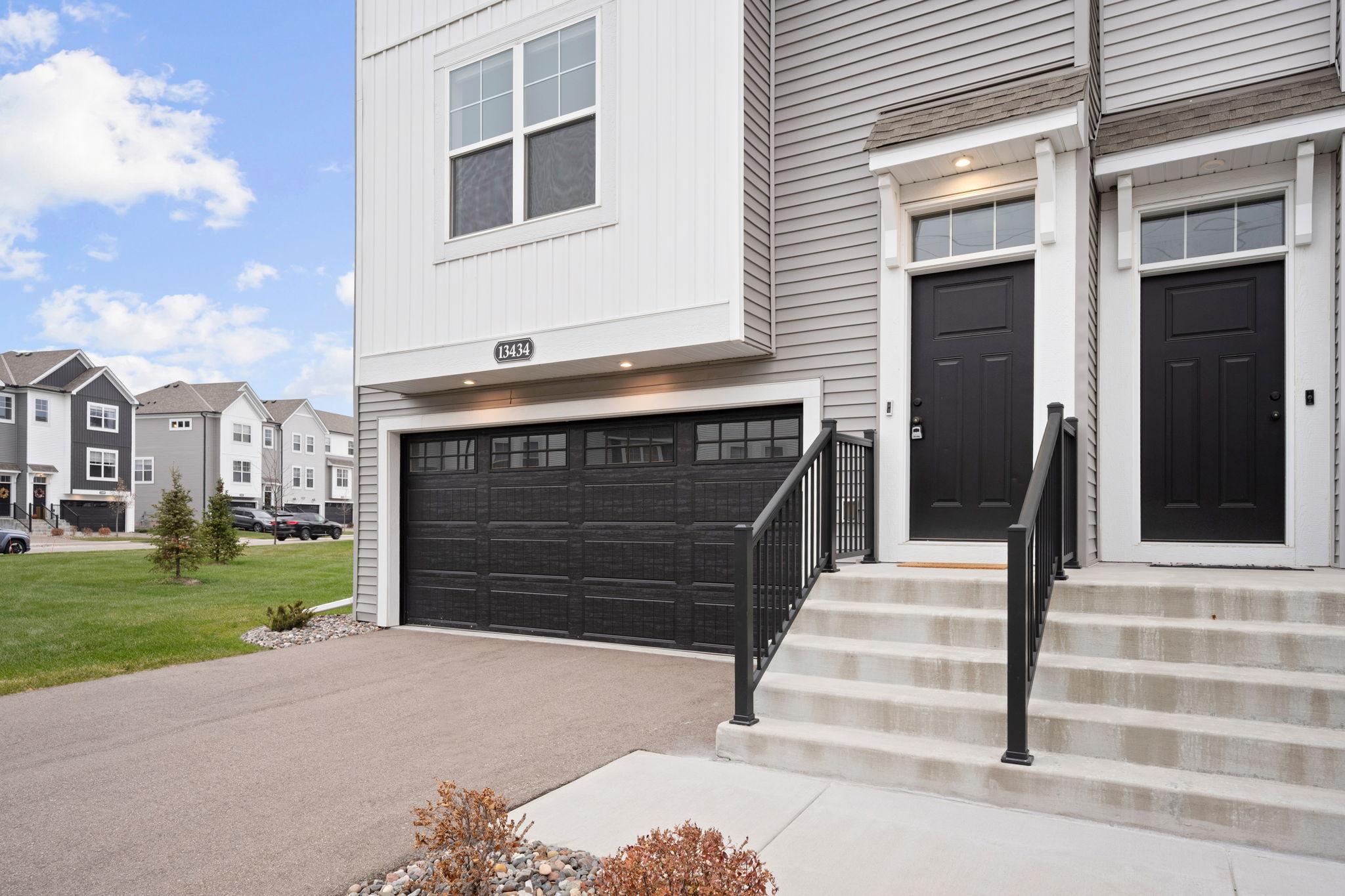 13434 Territorial Circle N