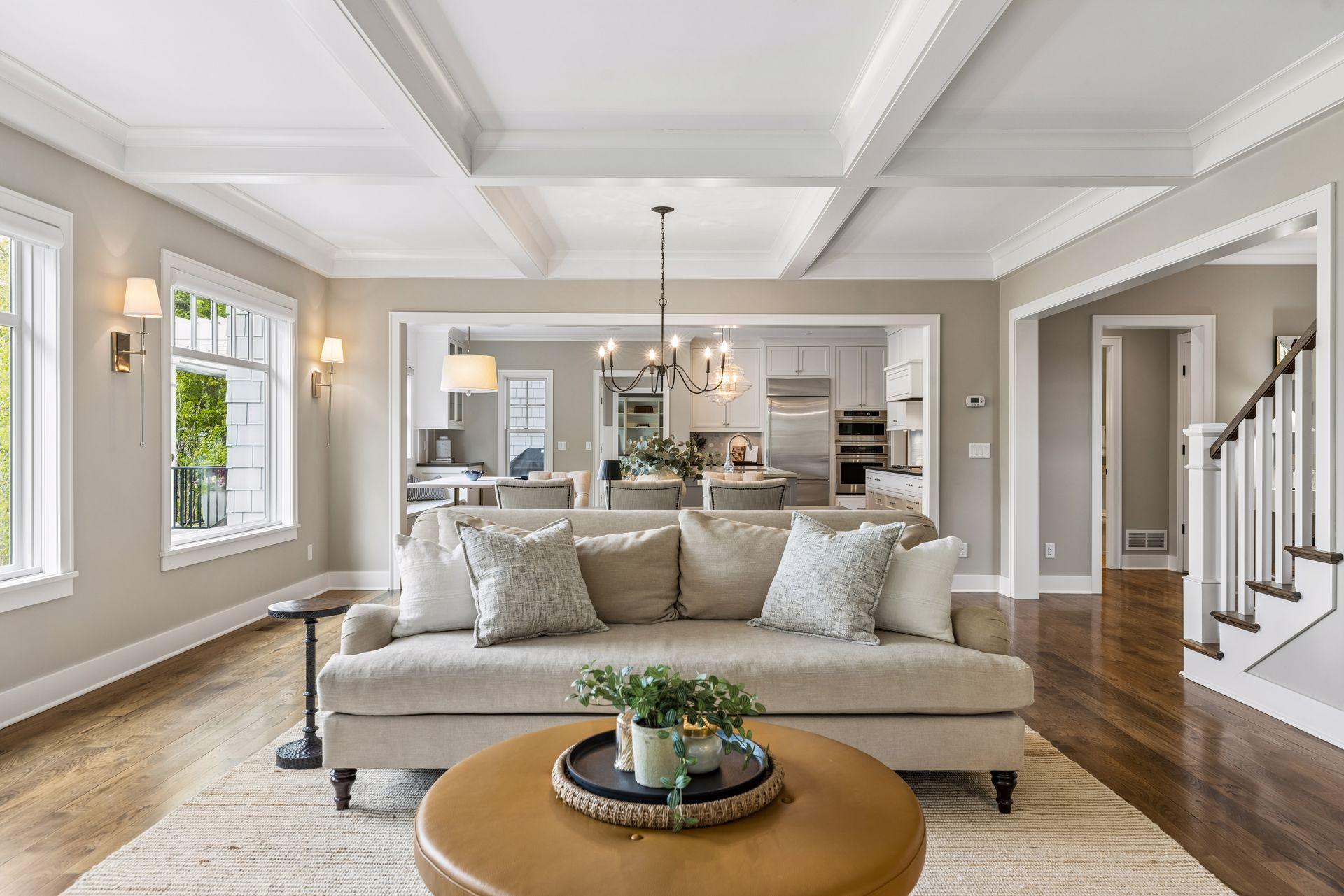 5116 Skyline Drive