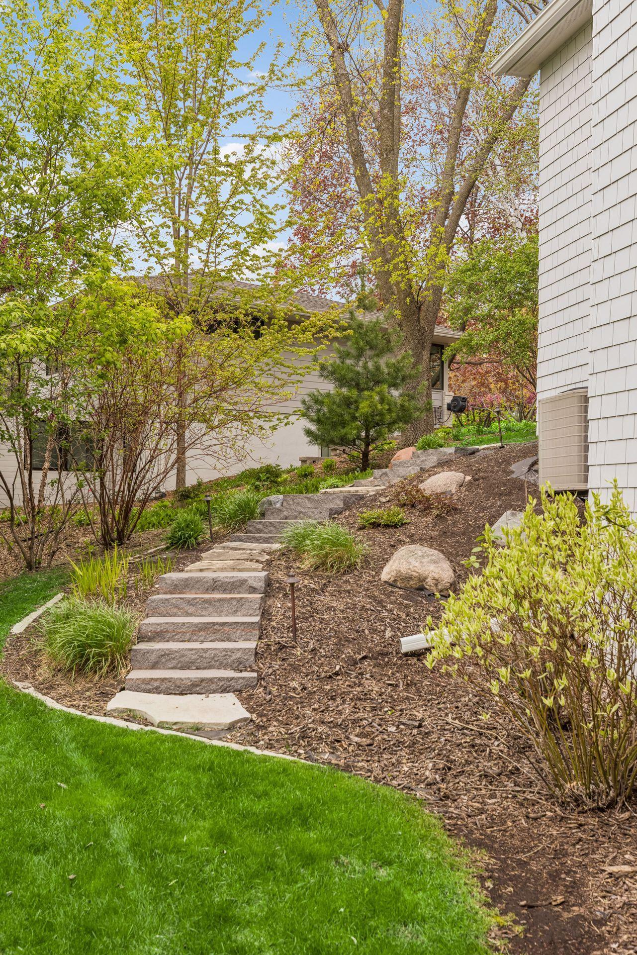 5116 Skyline Drive