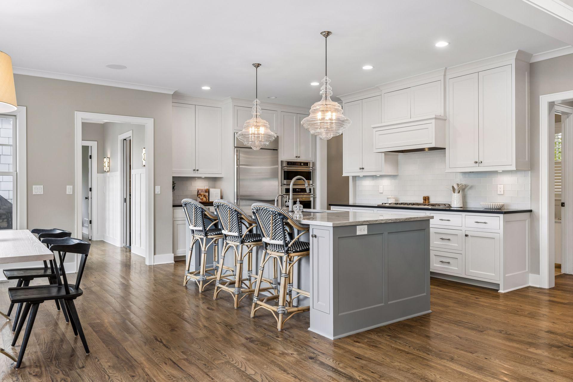 5116 Skyline Drive