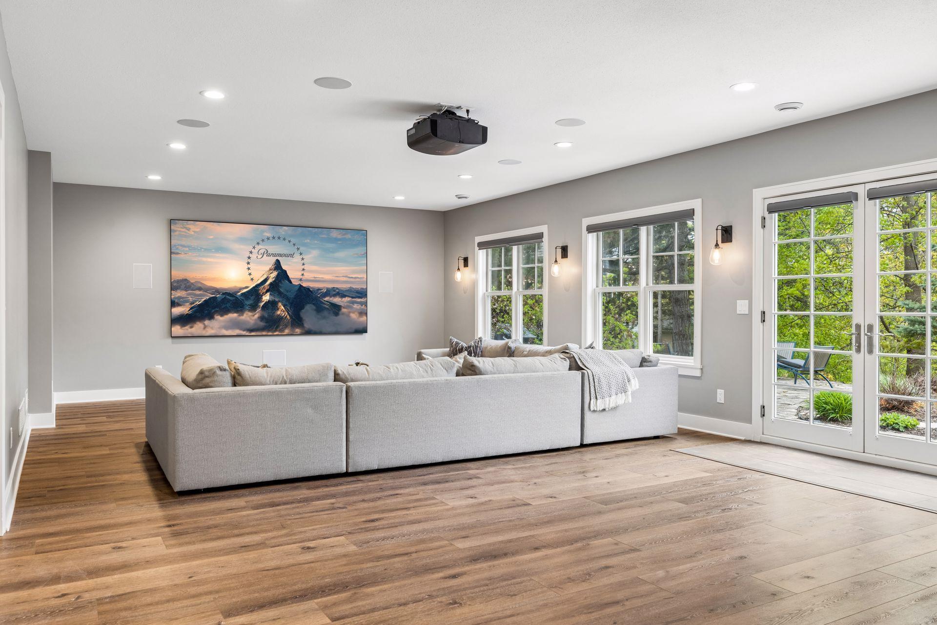 5116 Skyline Drive