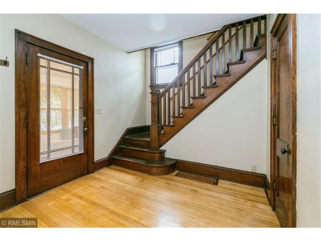 3536 Russell Avenue N