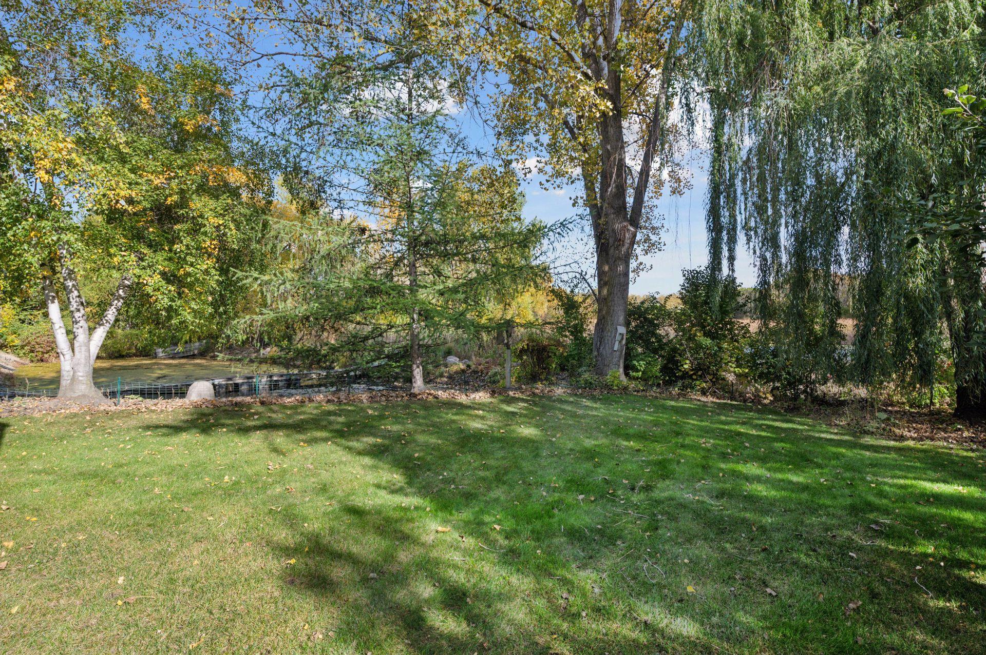 4950 Valley Forge Lane N