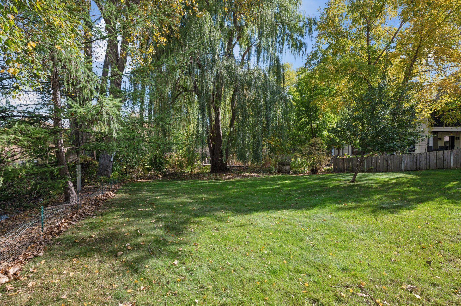 4950 Valley Forge Lane N