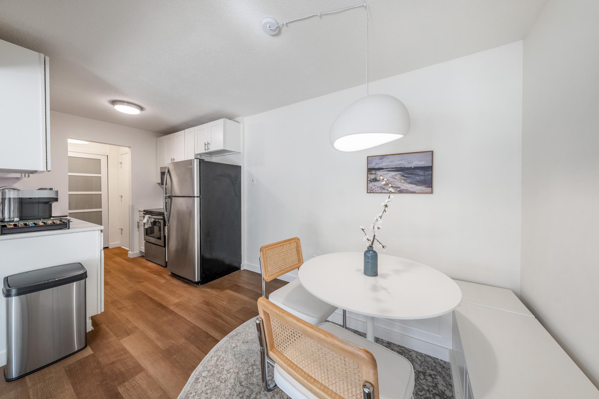 4371 Wilshire Boulevard Unit: b203