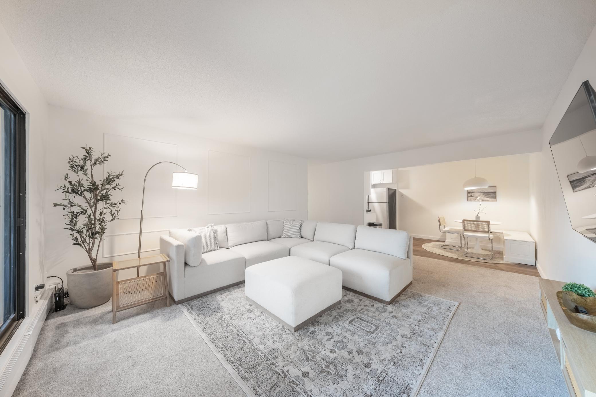 4371 Wilshire Boulevard Unit: b203