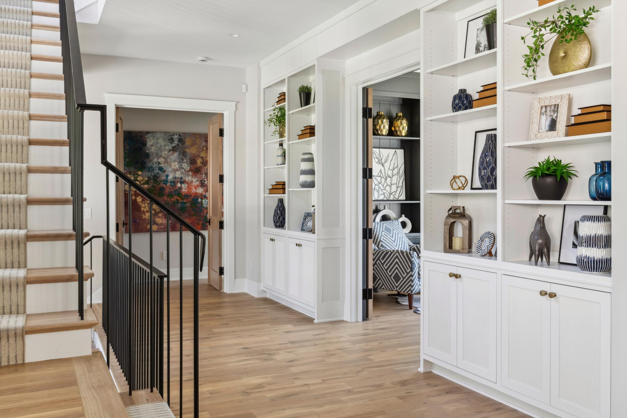 2475 Dunwoody Avenue