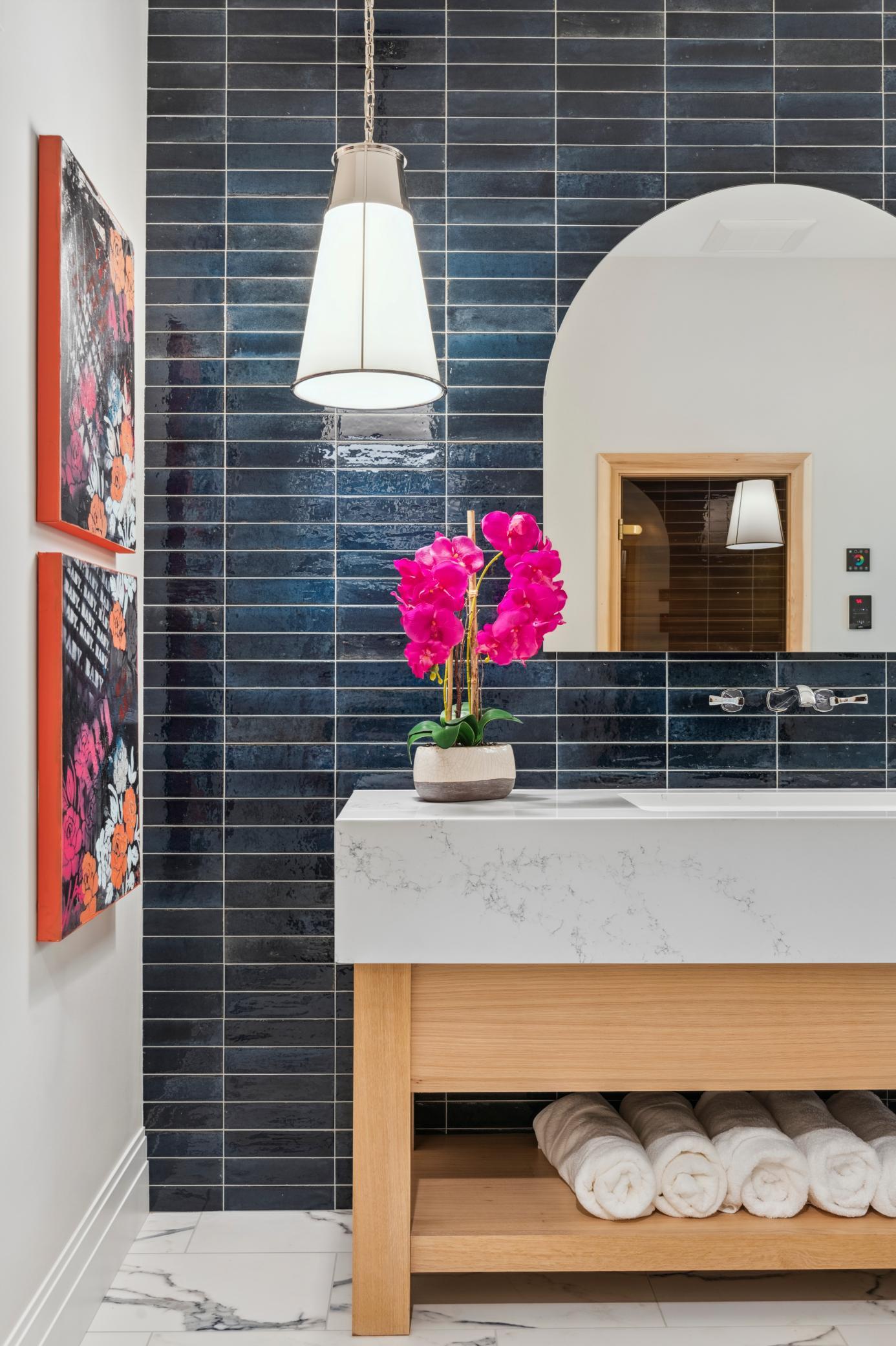 2475 Dunwoody Avenue