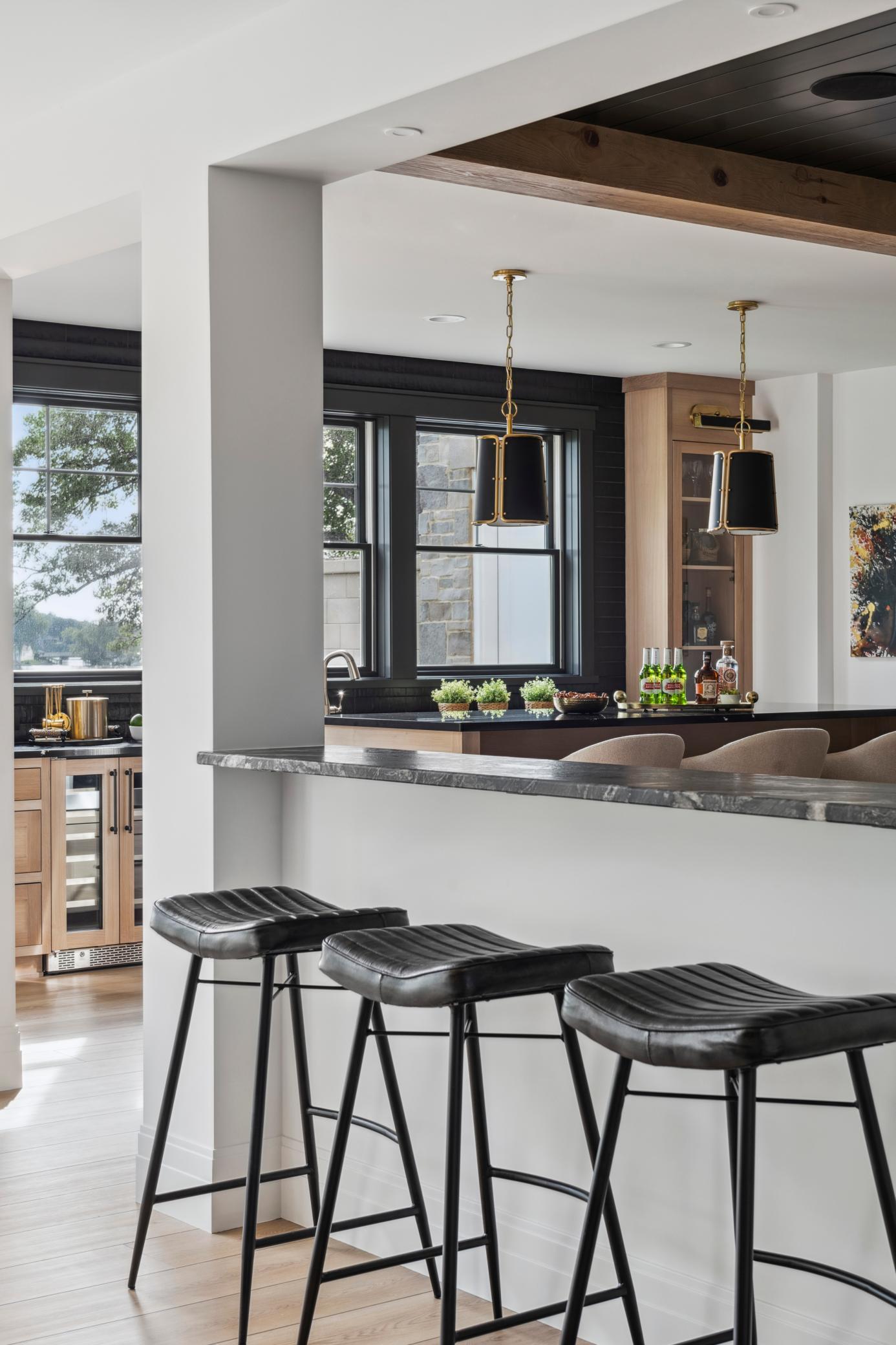 2475 Dunwoody Avenue