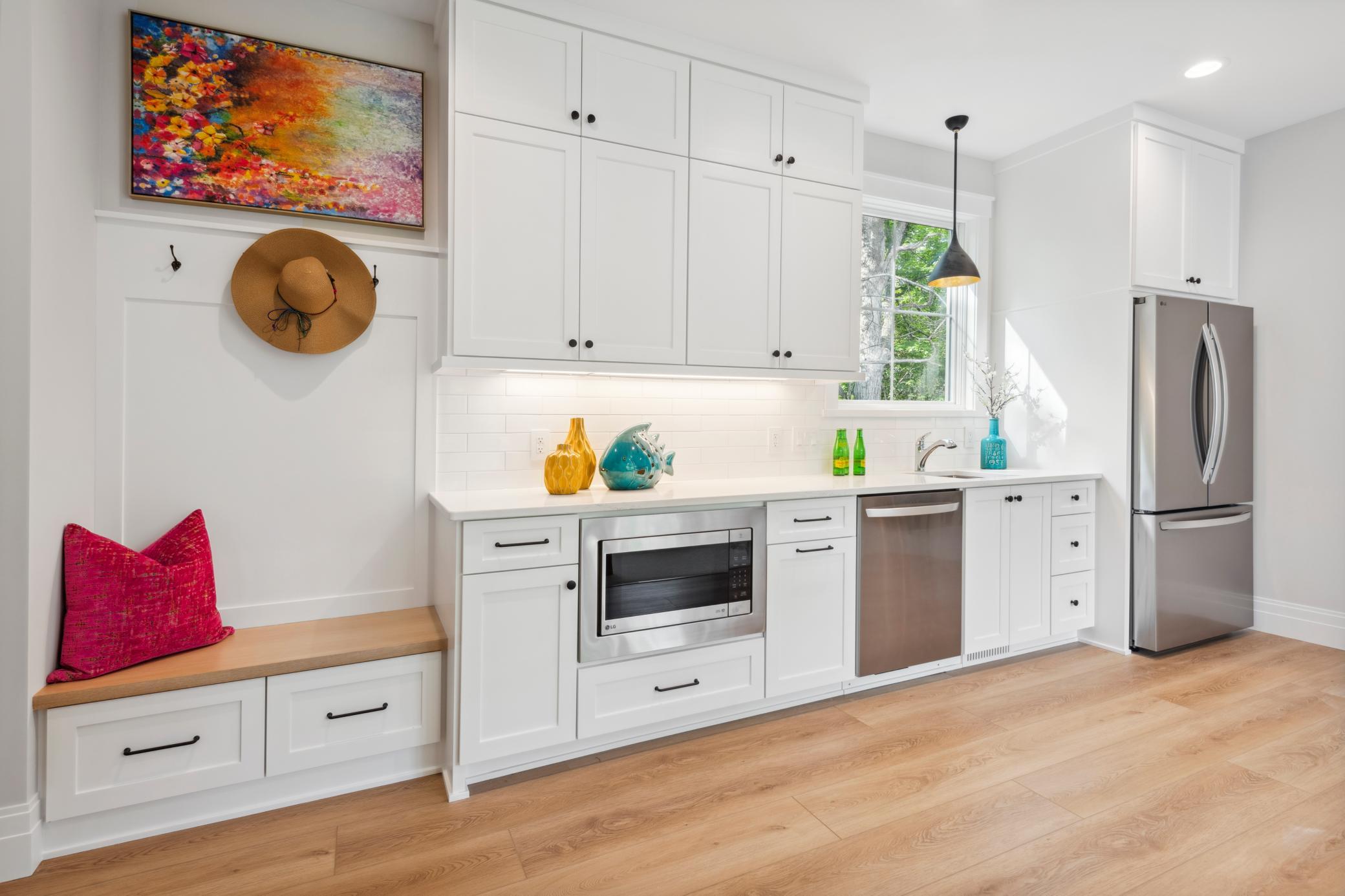 2475 Dunwoody Avenue