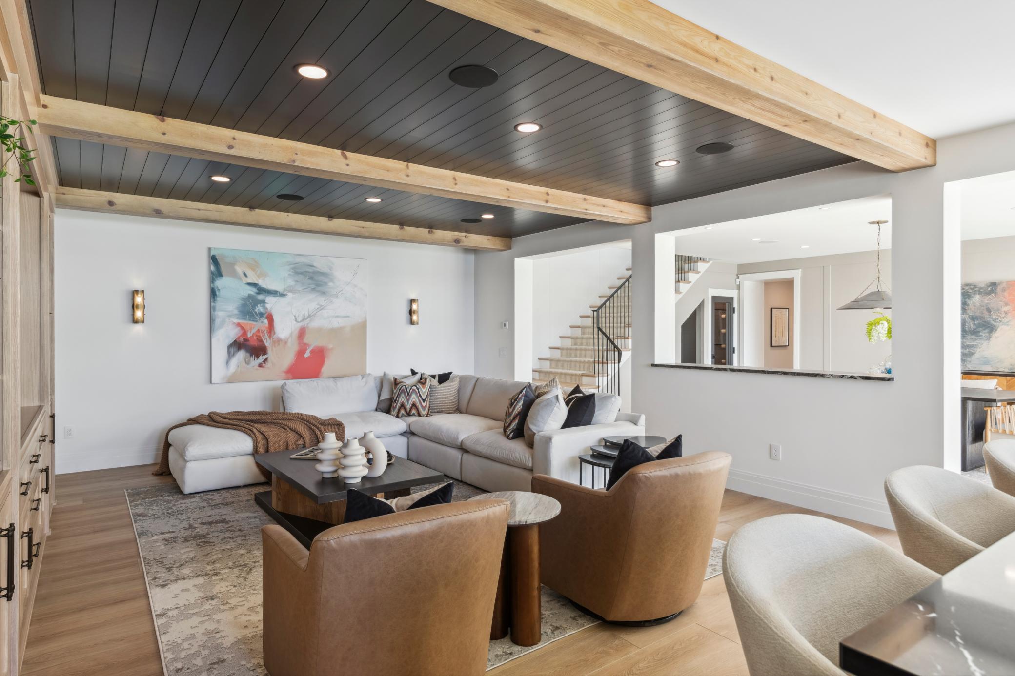 2475 Dunwoody Avenue