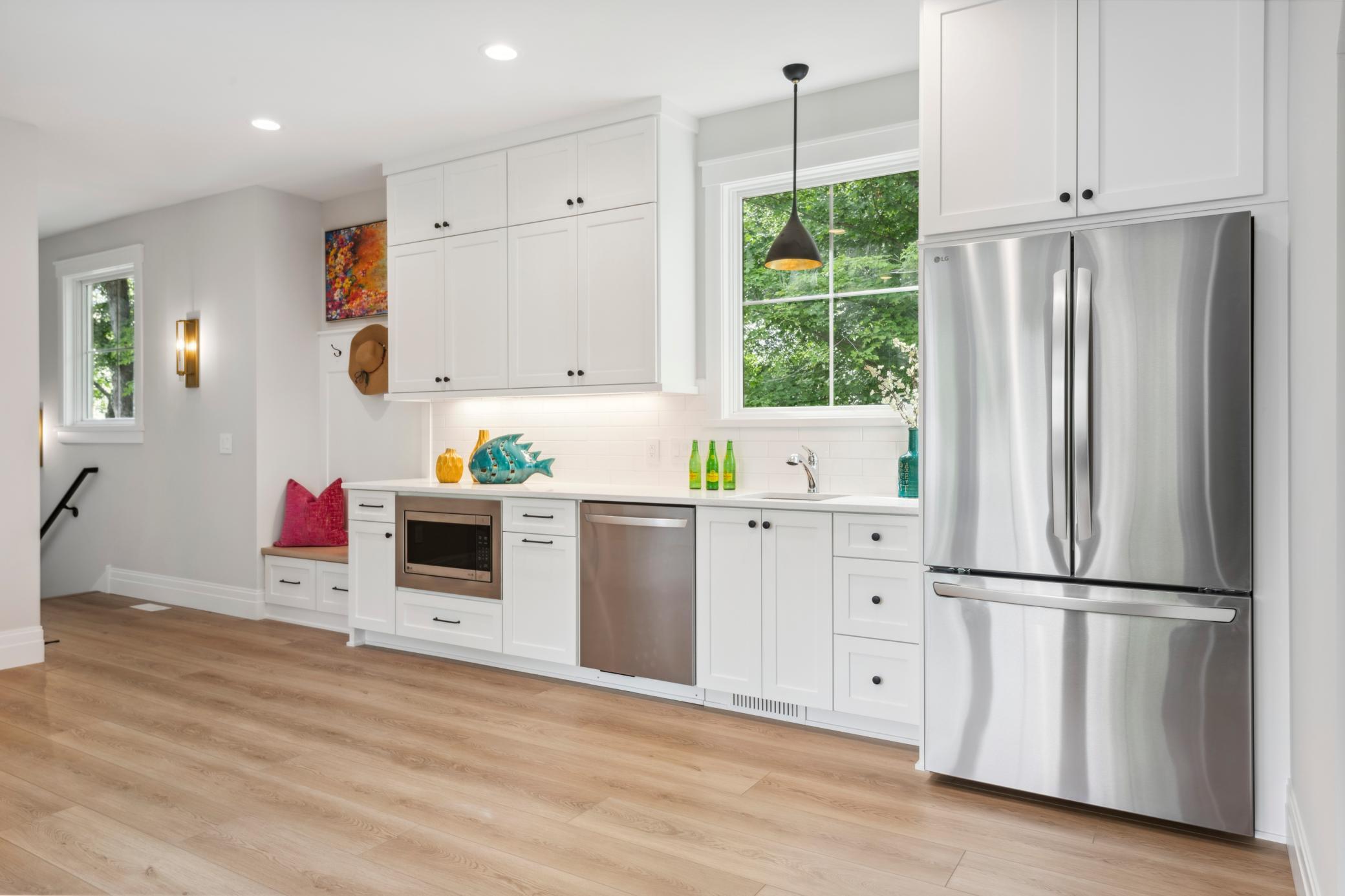 2475 Dunwoody Avenue