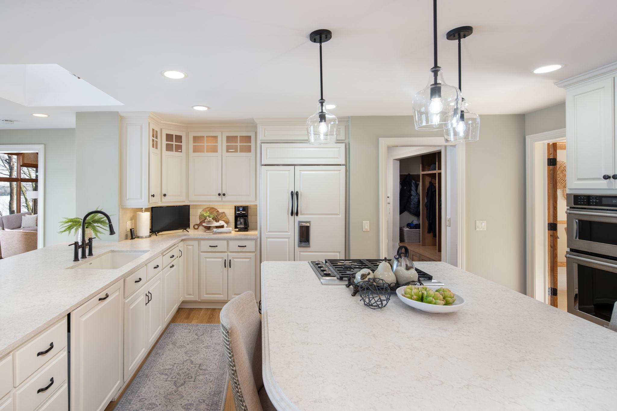6306 Maple Ridge