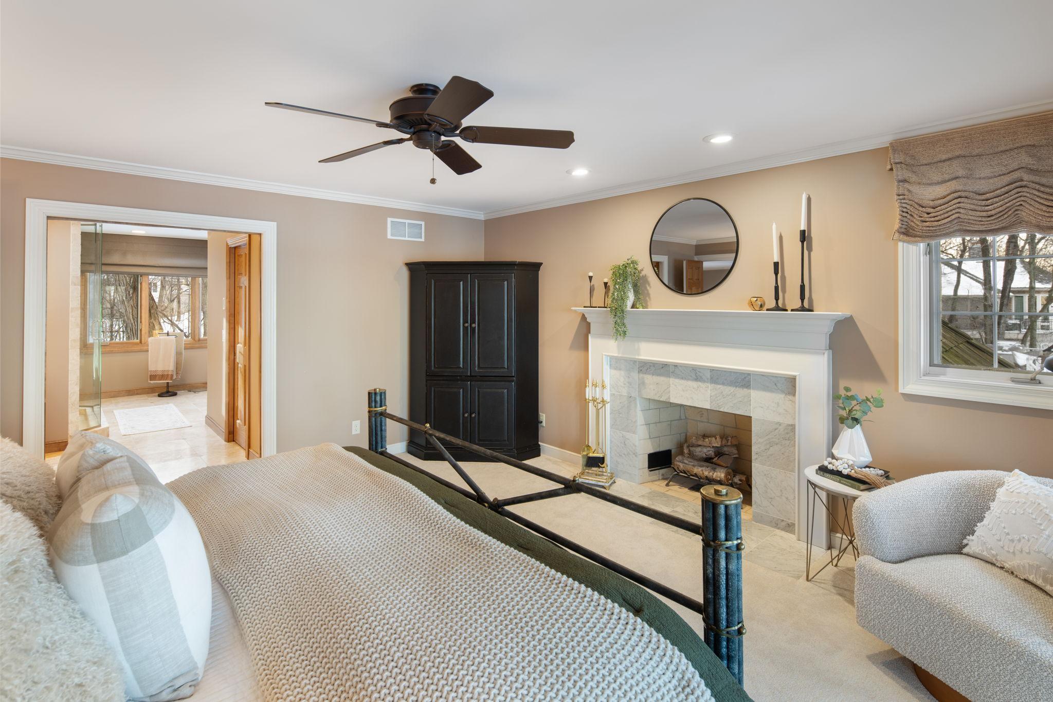 6306 Maple Ridge