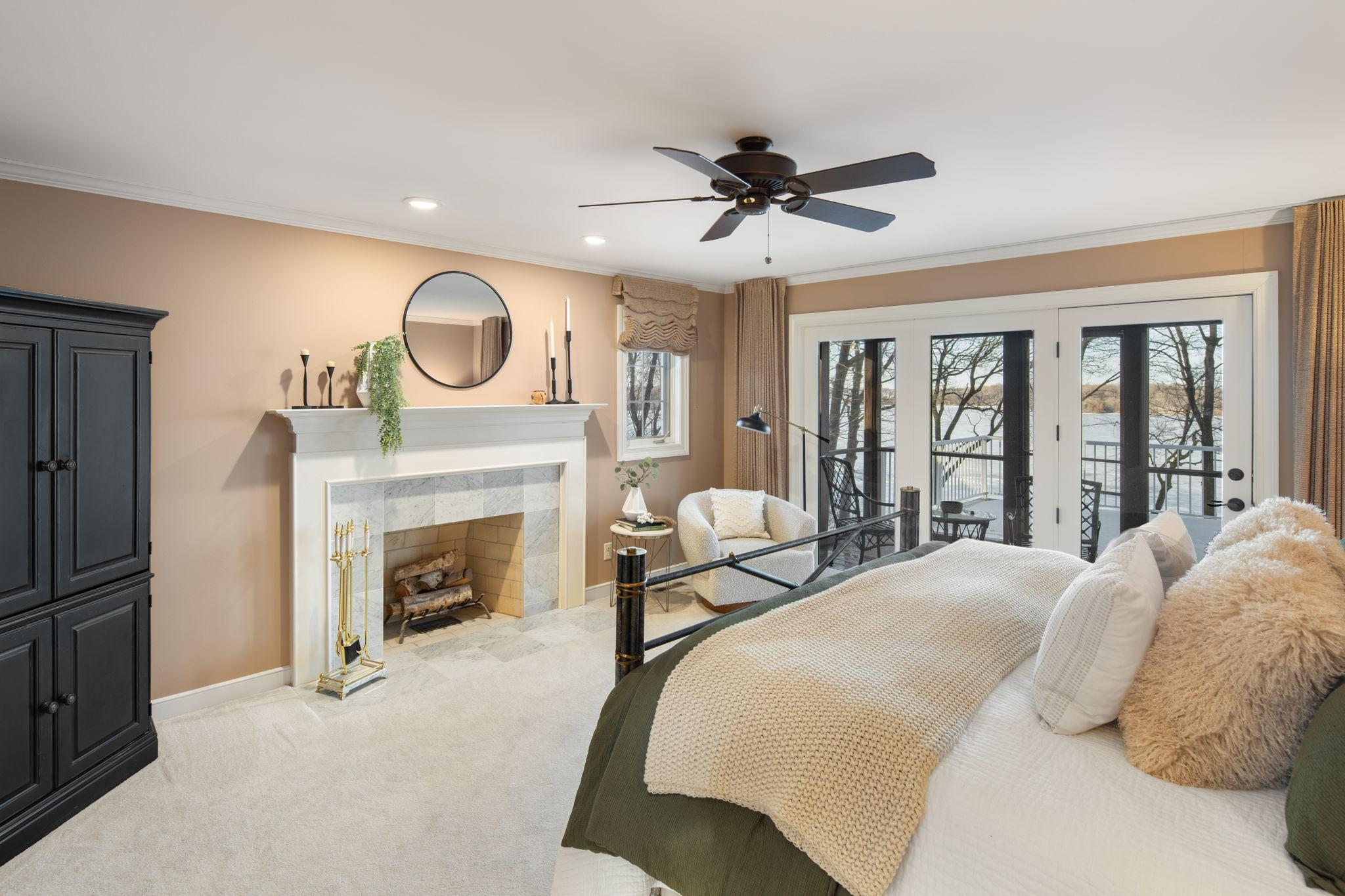 6306 Maple Ridge