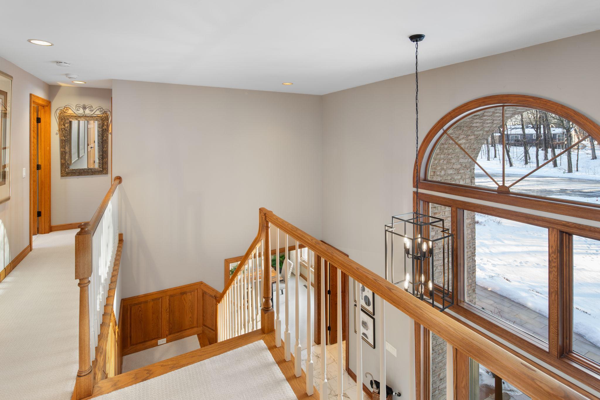 6306 Maple Ridge