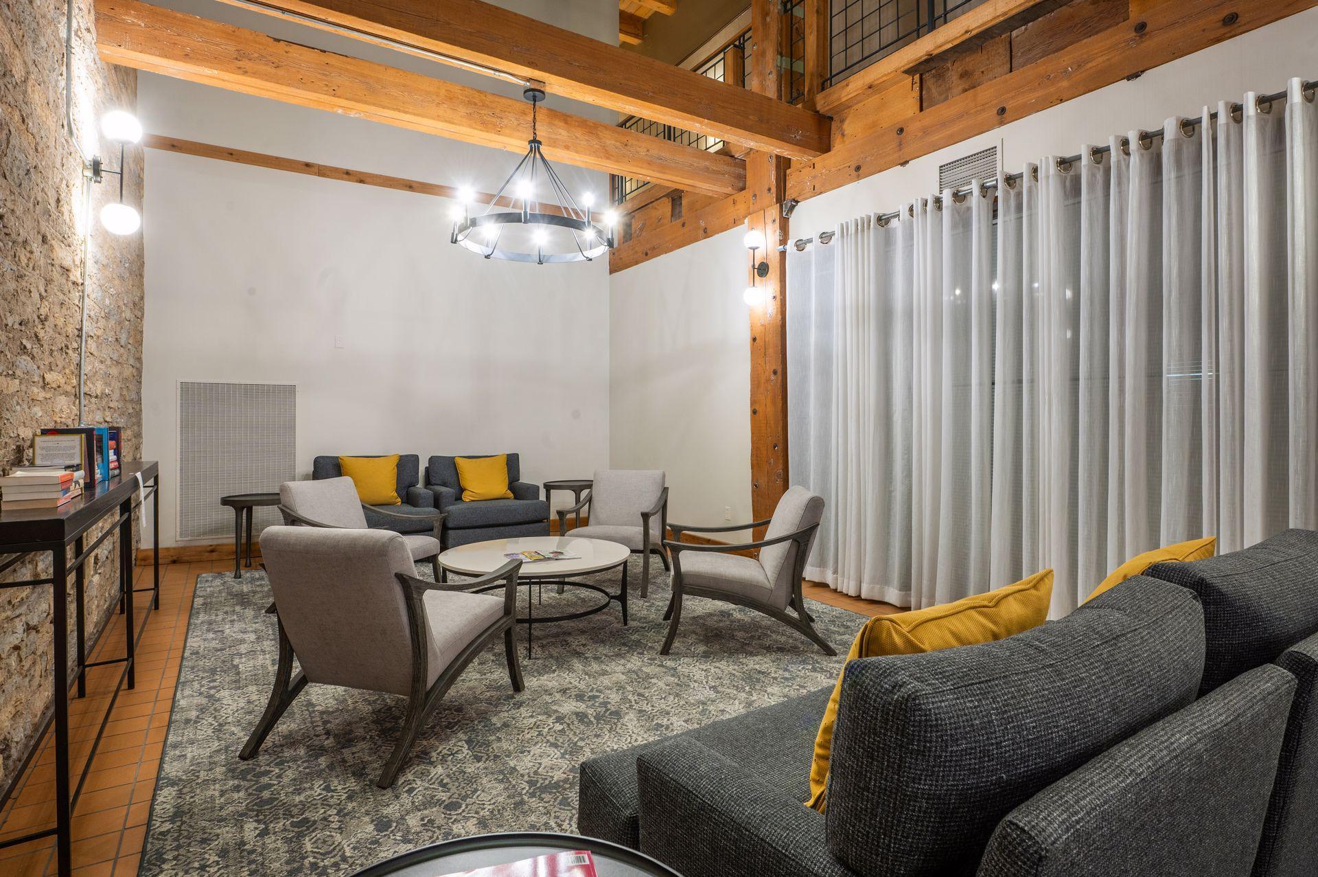 400 N 1st Street Unit: 502