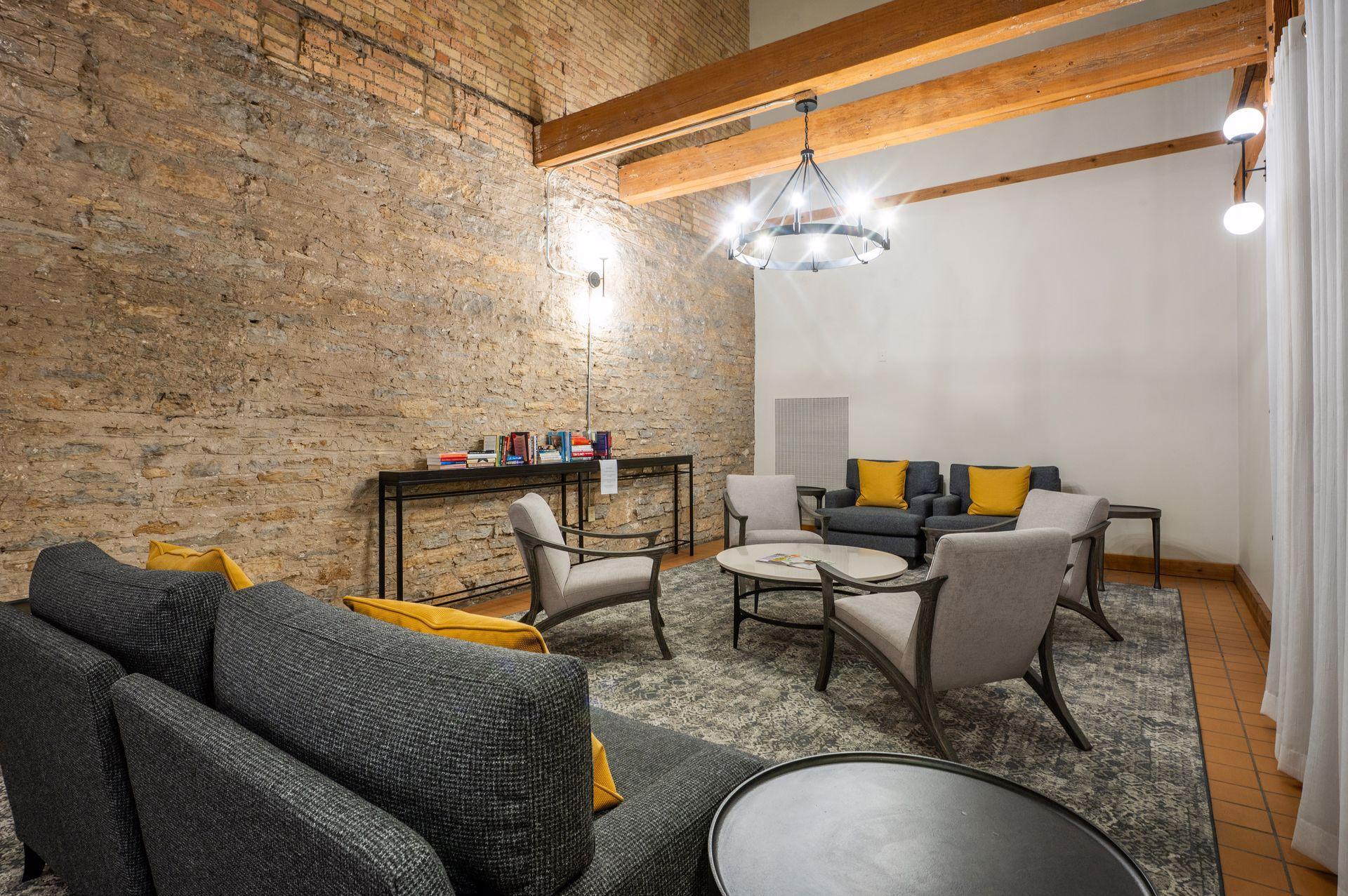 400 N 1st Street Unit: 502