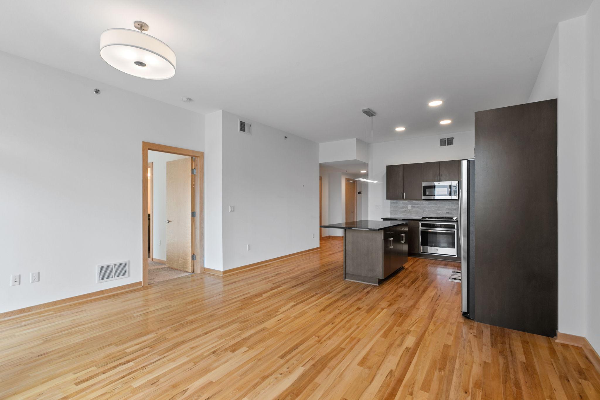 1240 S 2nd Street Unit: 225