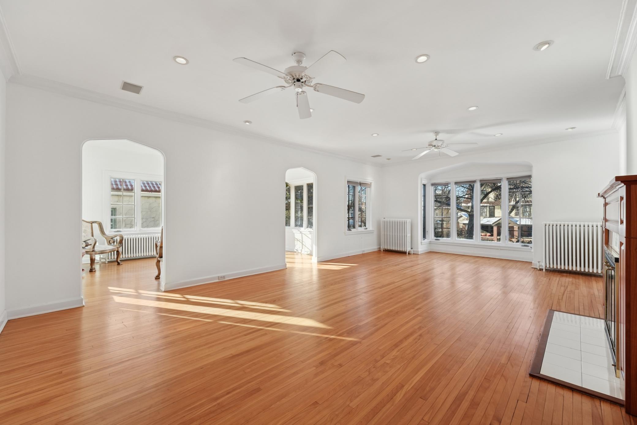 1721 Humboldt Avenue S Unit: 2 + 3