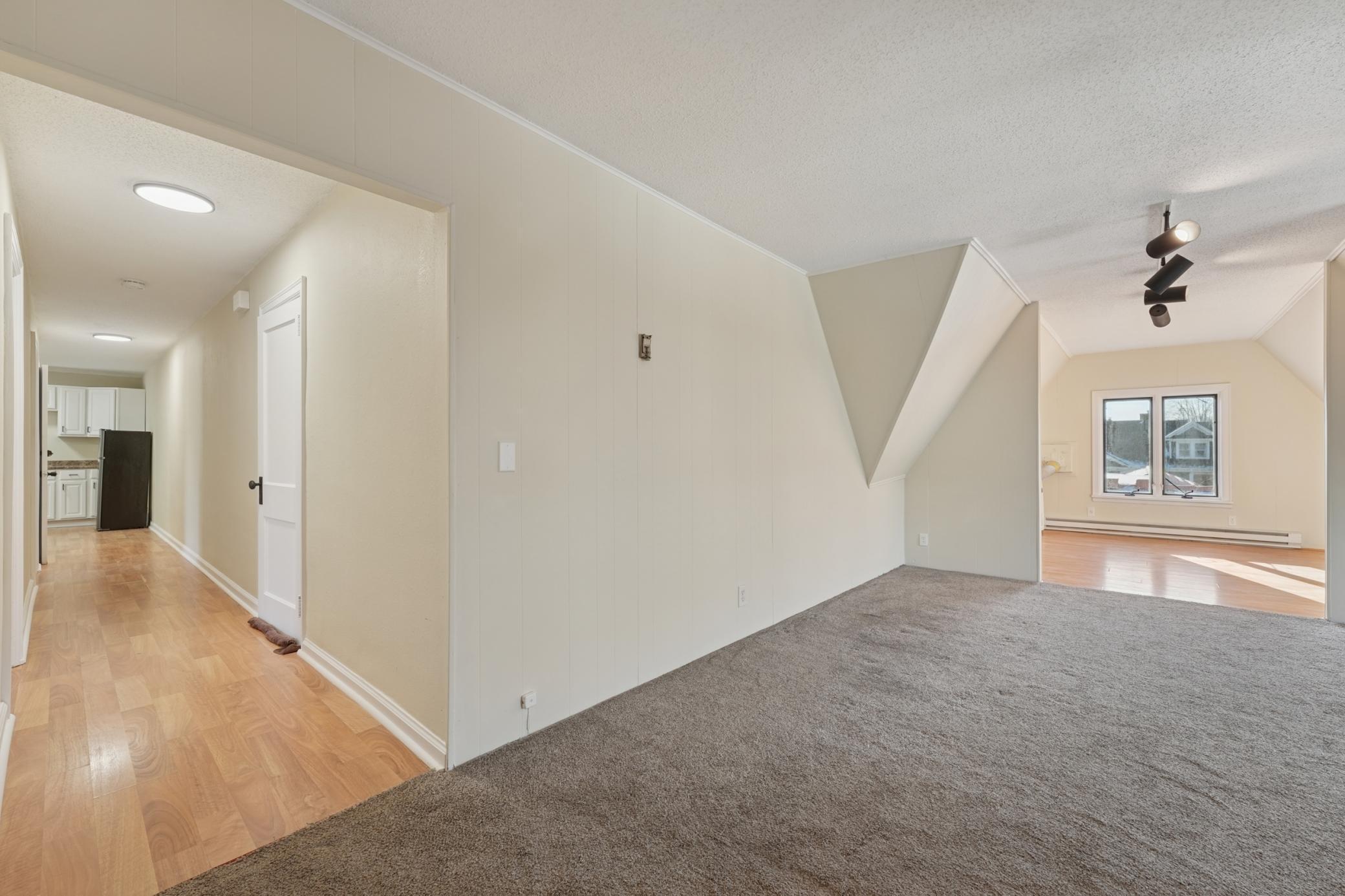 1721 Humboldt Avenue S Unit: 2 + 3