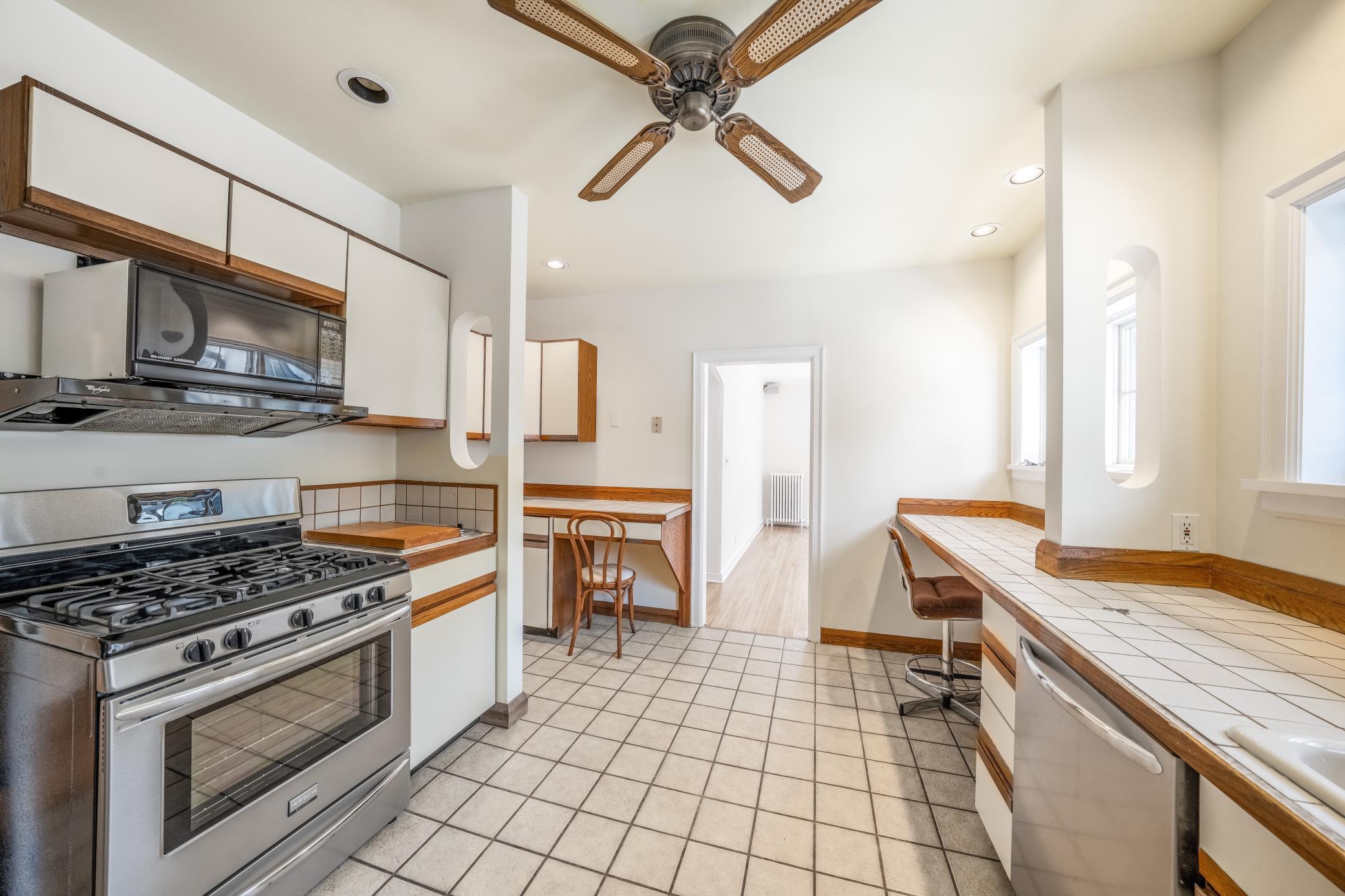 1721 Humboldt Avenue S Unit: 2 + 3