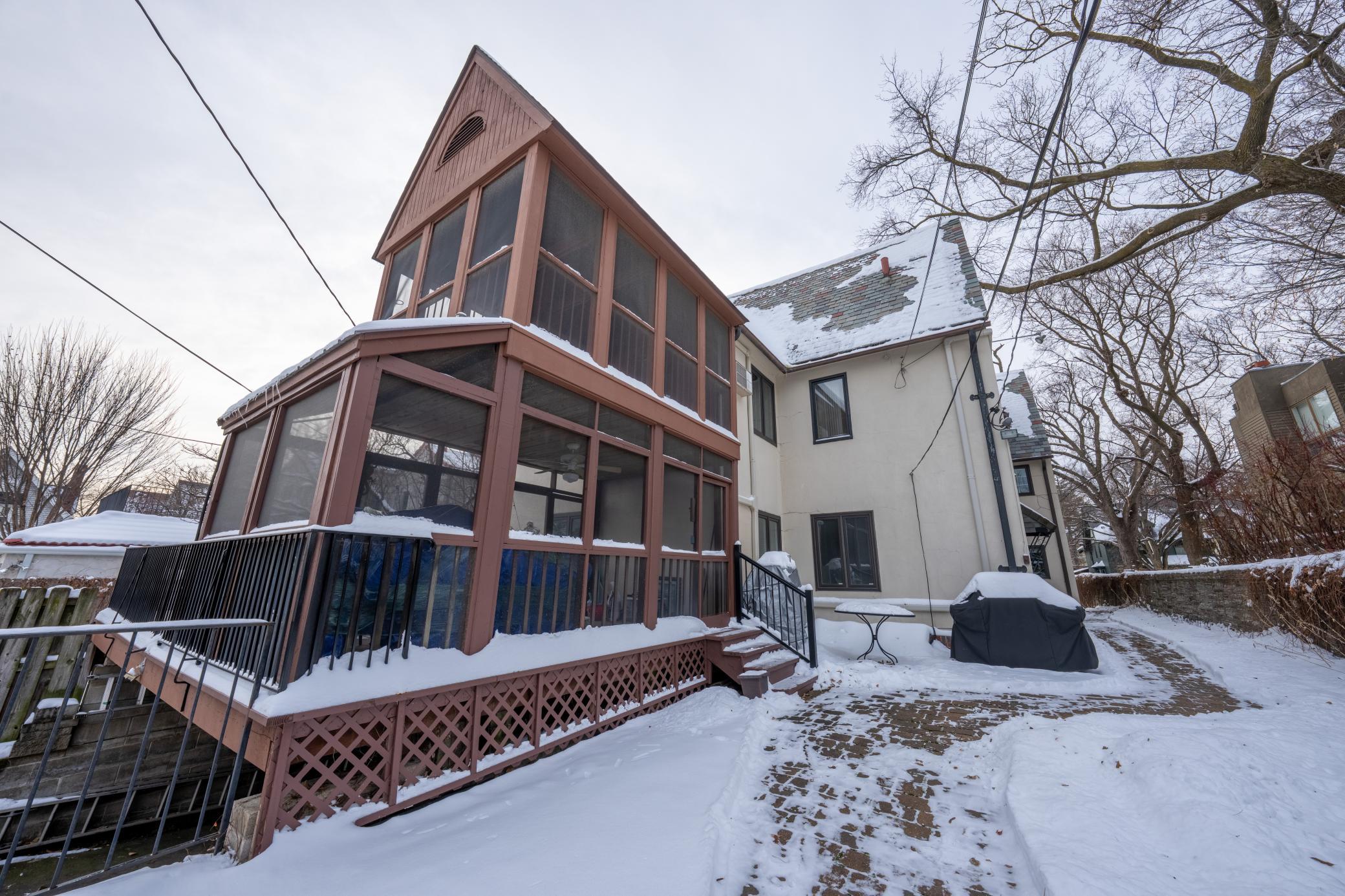 1721 Humboldt Avenue S Unit: 2 + 3